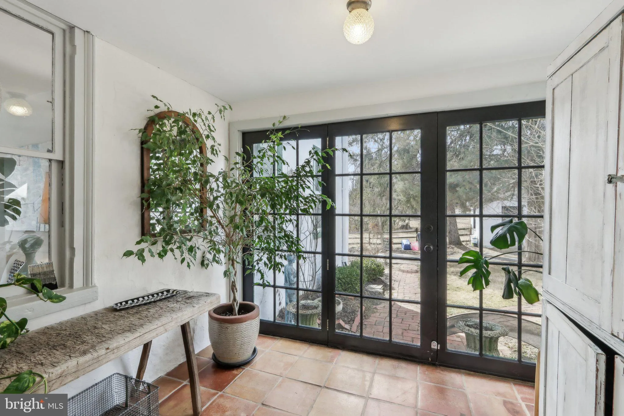 Phoenixville, Pennsylvania 19460, United States, 4 Bedrooms Bedrooms, ,3 BathroomsBathrooms,Residential,Contingent,82726