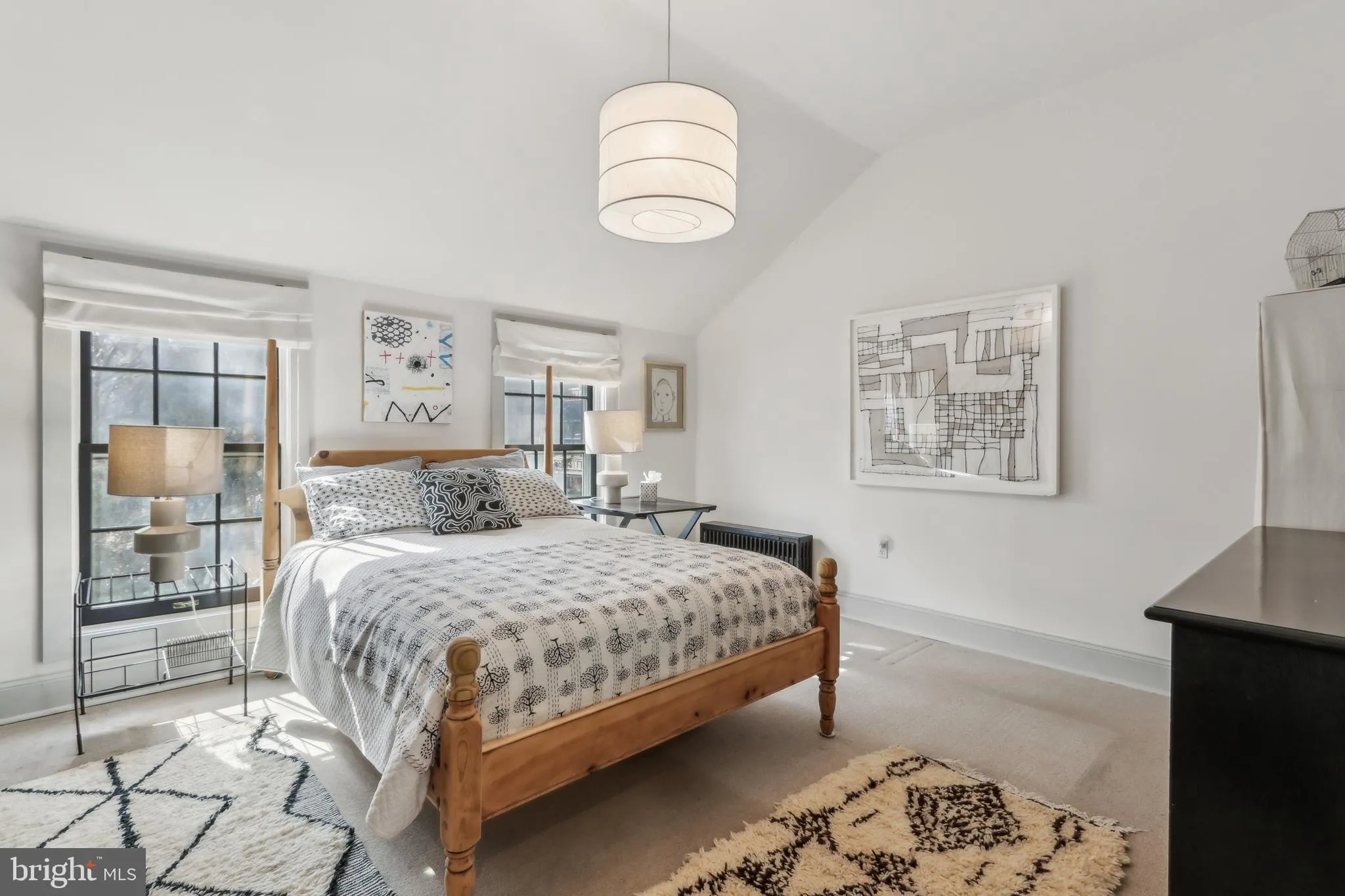 Phoenixville, Pennsylvania 19460, United States, 4 Bedrooms Bedrooms, ,3 BathroomsBathrooms,Residential,Contingent,82726