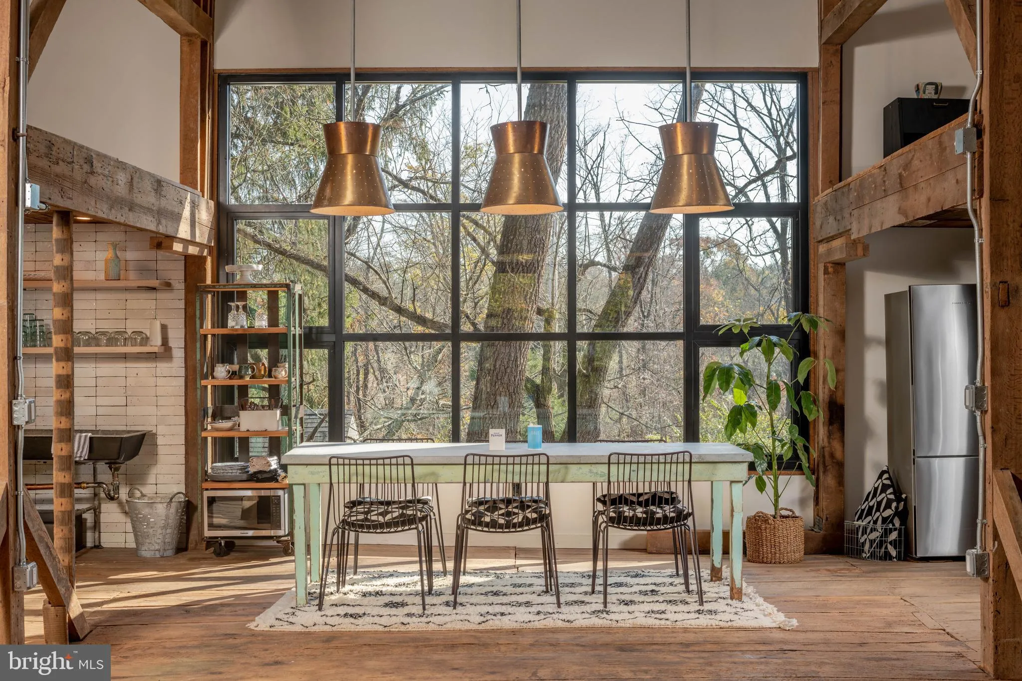 Phoenixville, Pennsylvania 19460, United States, 4 Bedrooms Bedrooms, ,3 BathroomsBathrooms,Residential,Contingent,82726