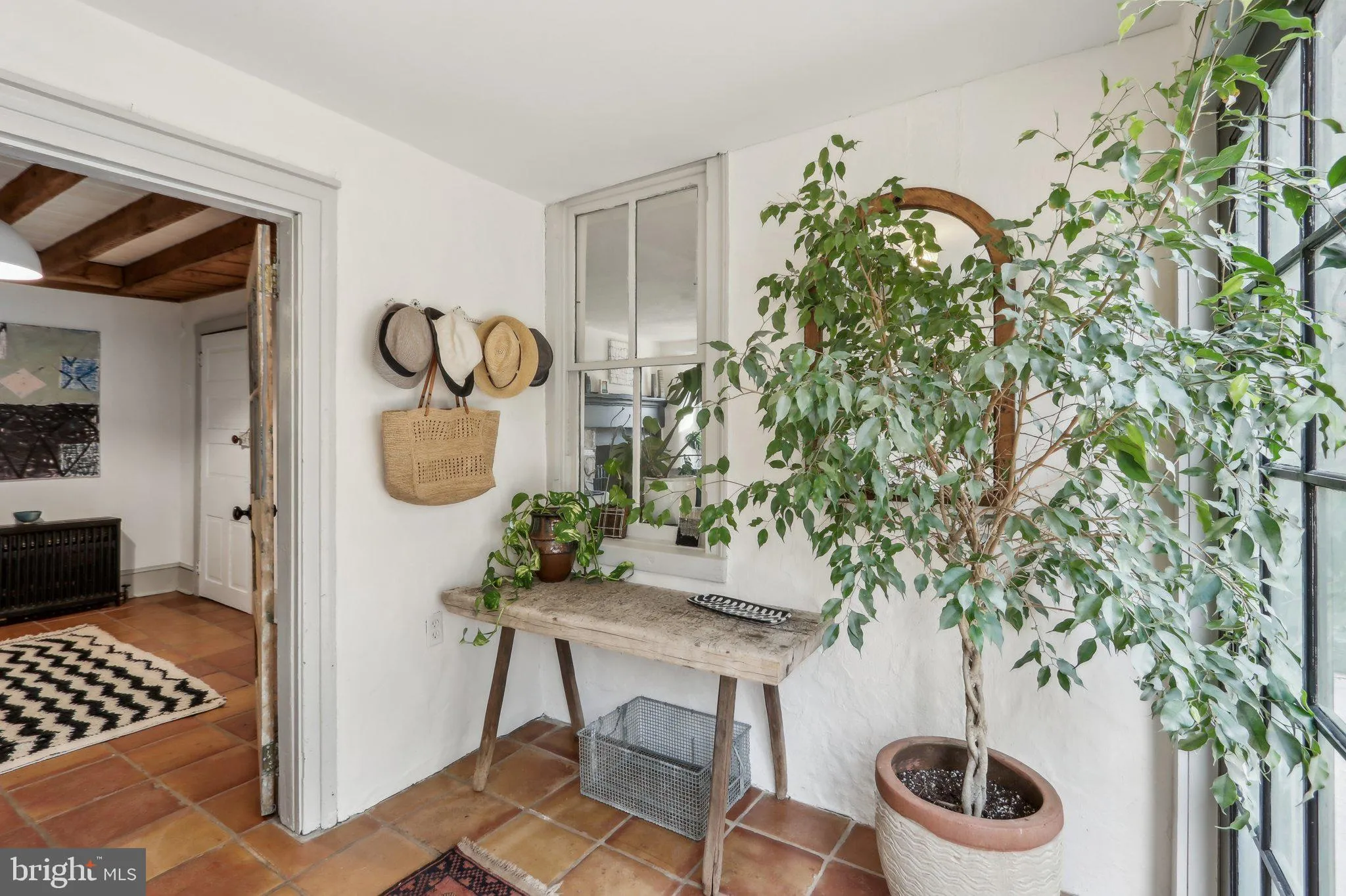 Phoenixville, Pennsylvania 19460, United States, 4 Bedrooms Bedrooms, ,3 BathroomsBathrooms,Residential,Contingent,82726