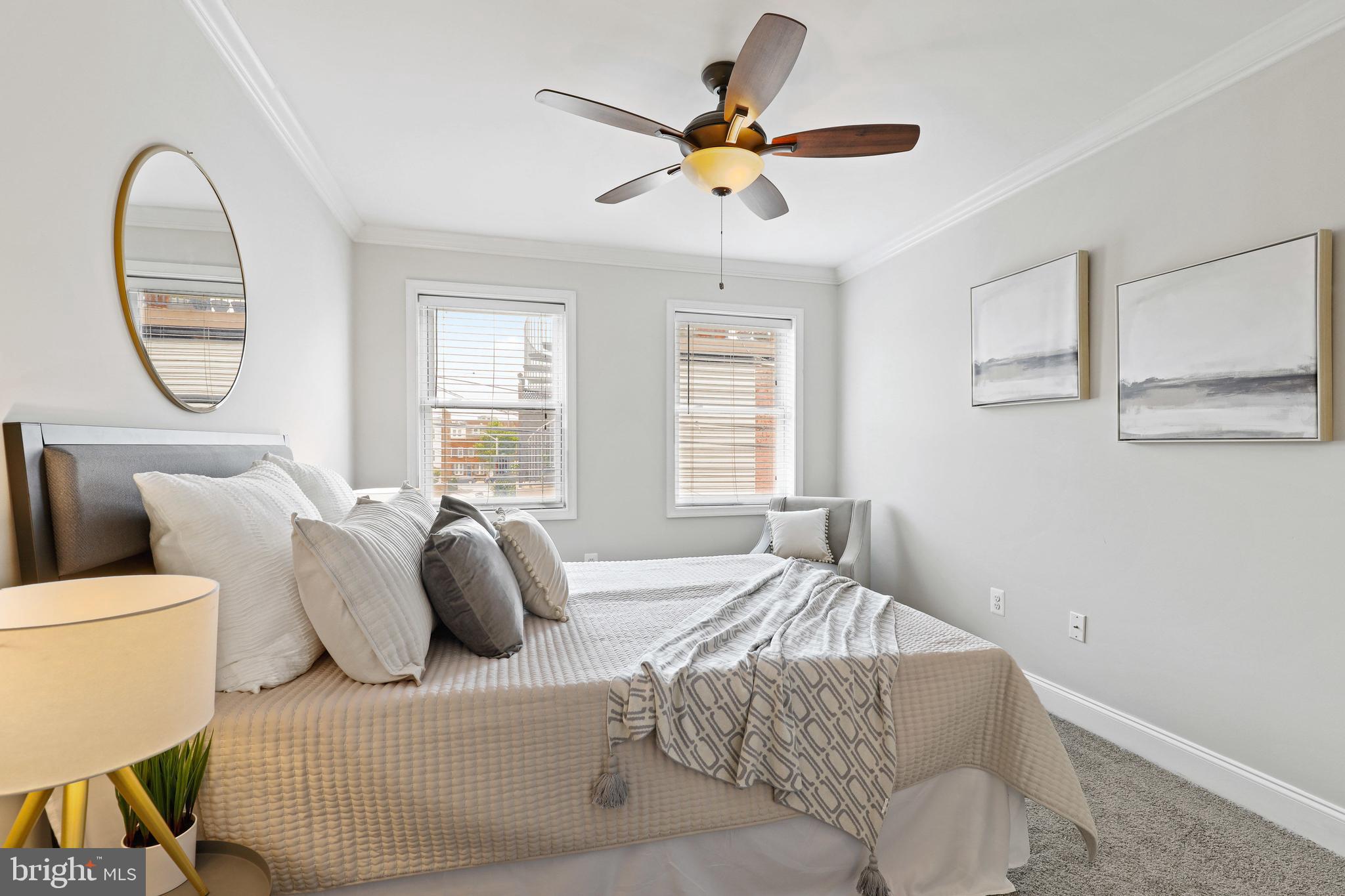 LOCUST POINT - Residential