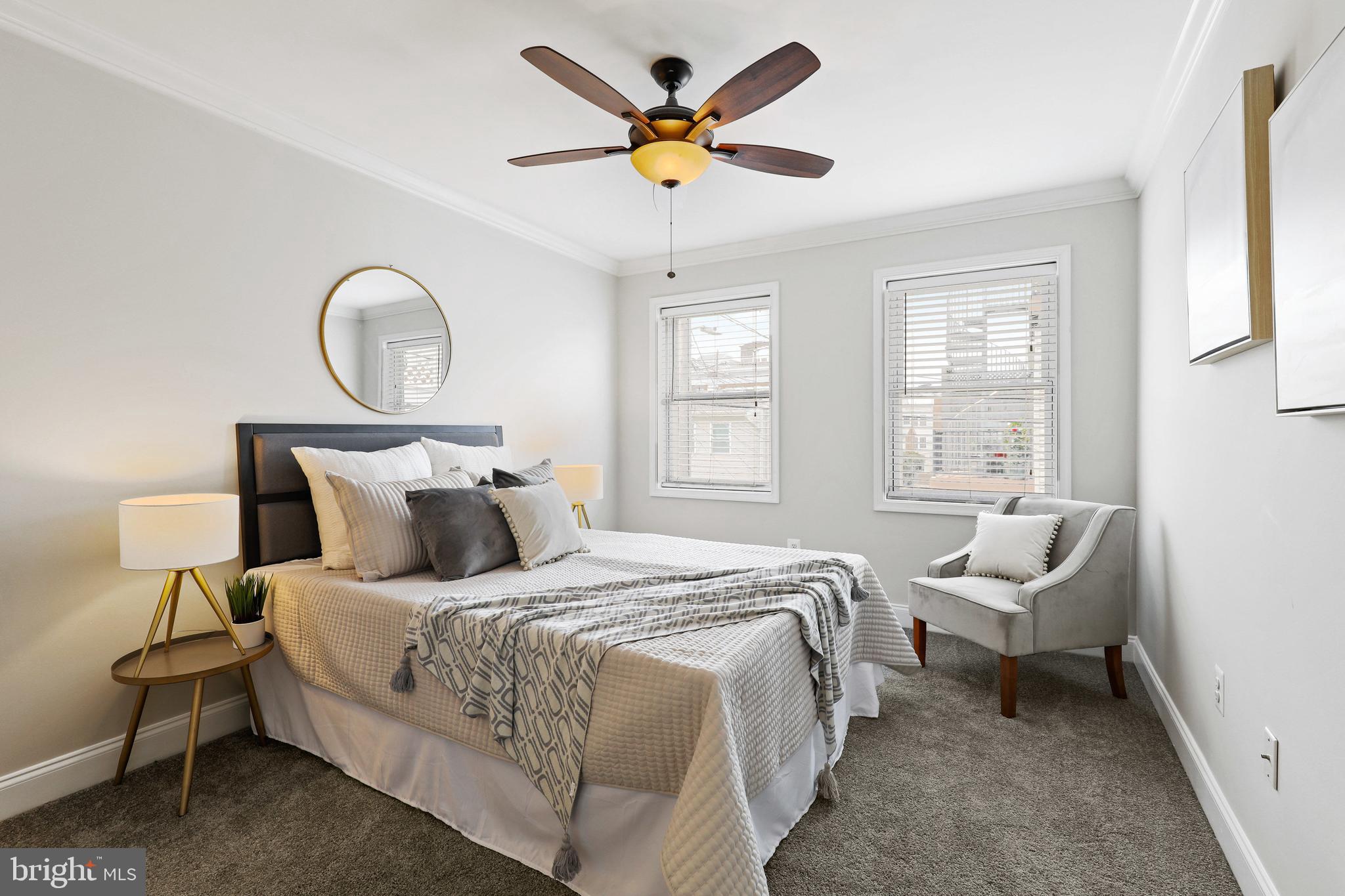 LOCUST POINT - Residential