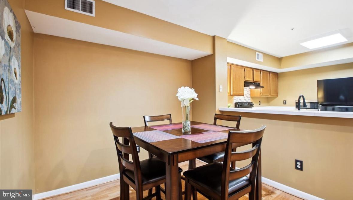 ANNAPOLIS OVERLOOK - Residential