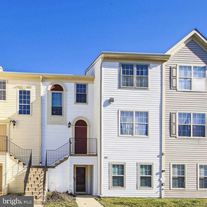 ANNAPOLIS OVERLOOK - Residential