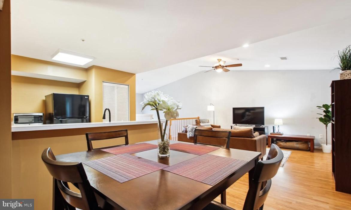 ANNAPOLIS OVERLOOK - Residential