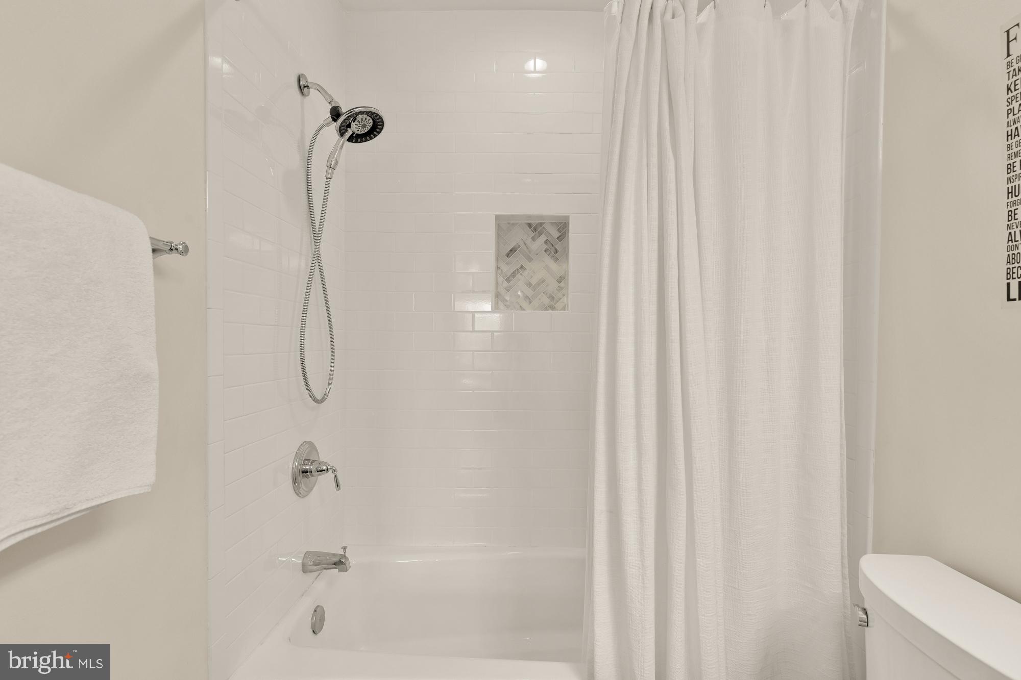 BYEFORDE - Residential