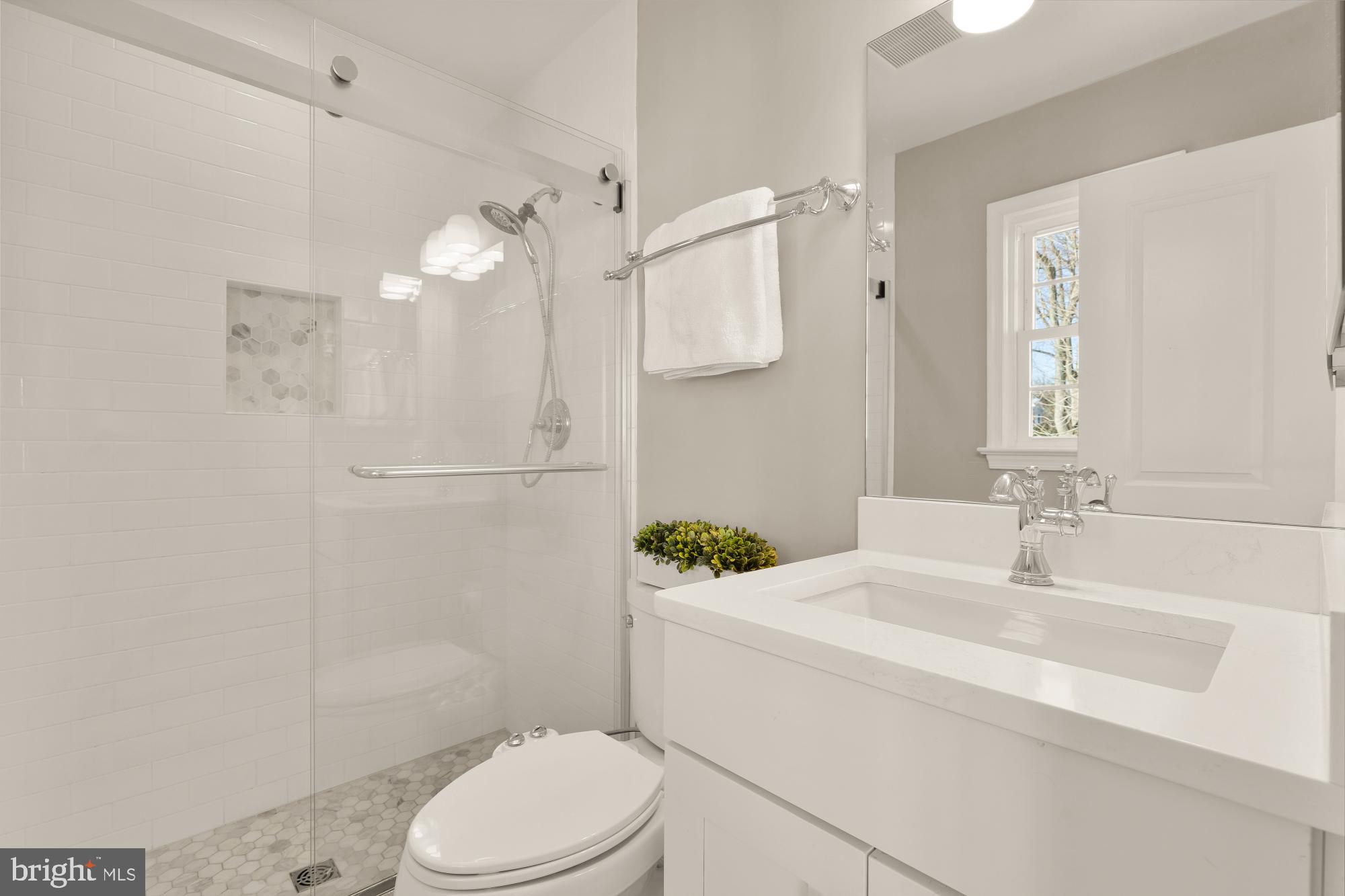 BYEFORDE - Residential