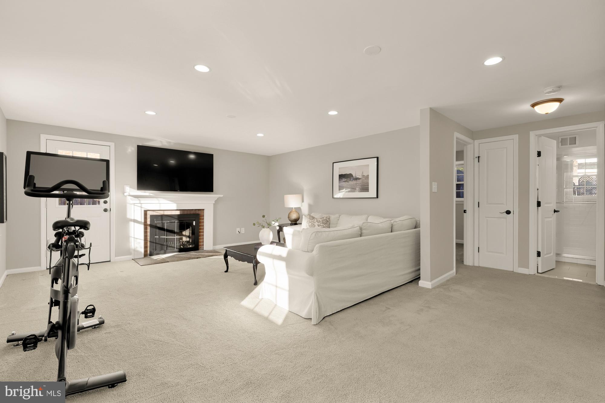 BYEFORDE - Residential