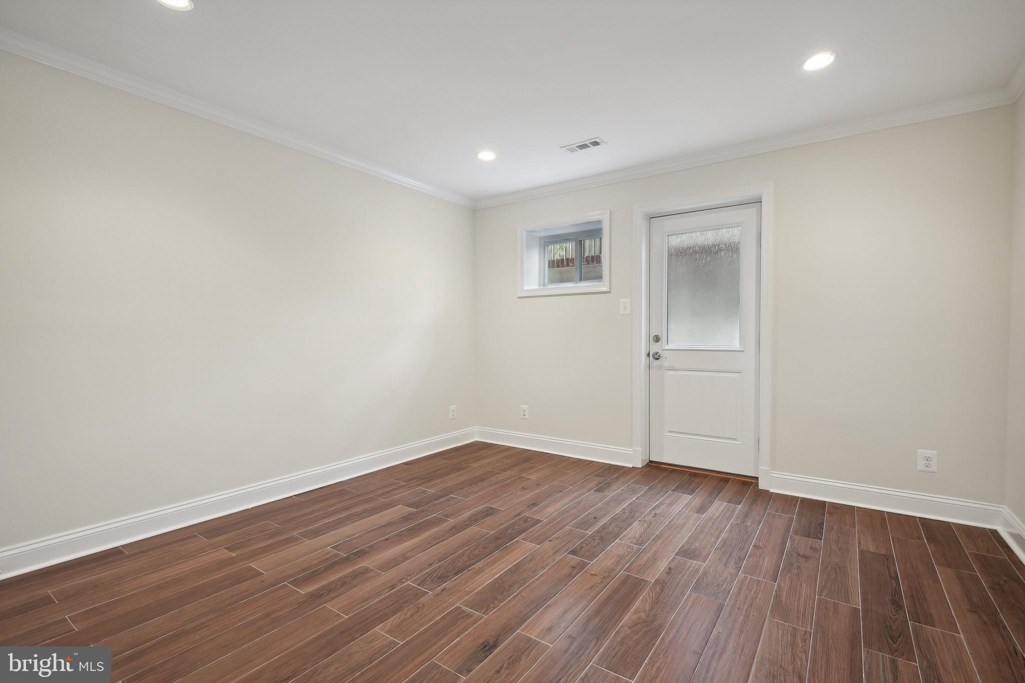 PINEVIEW - Residential