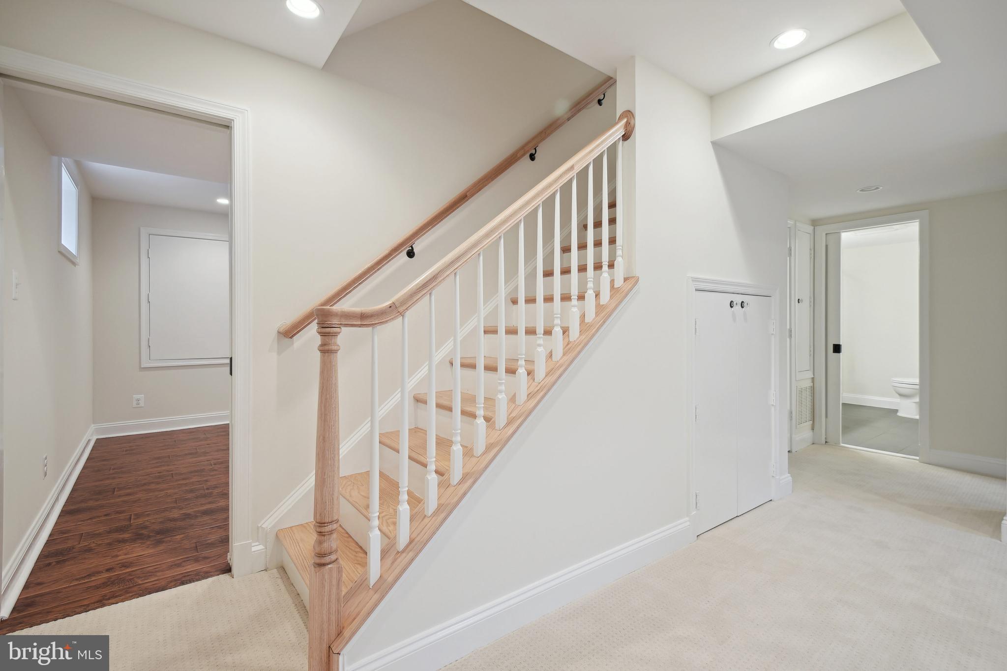 PINEVIEW - Residential