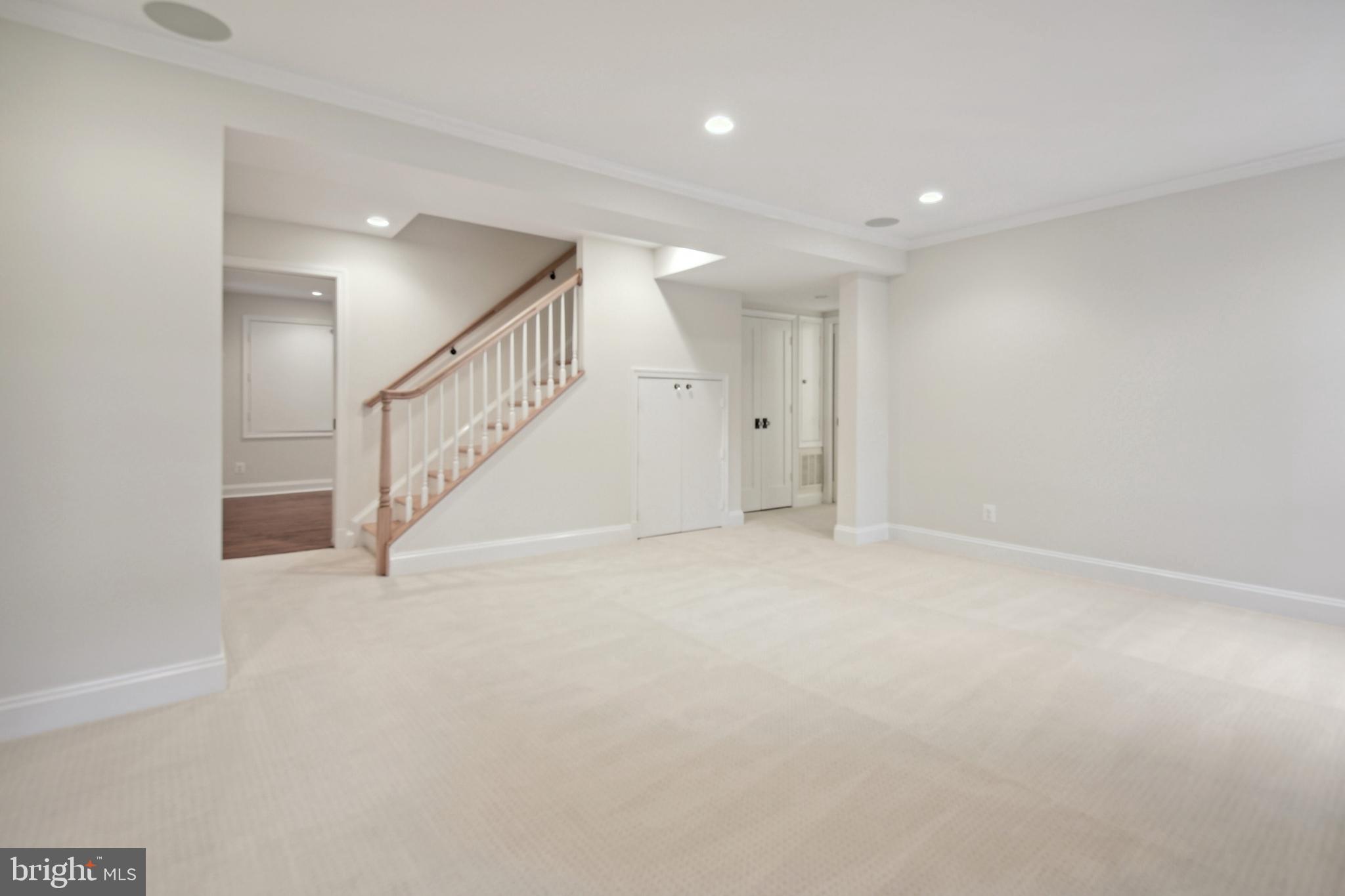 PINEVIEW - Residential