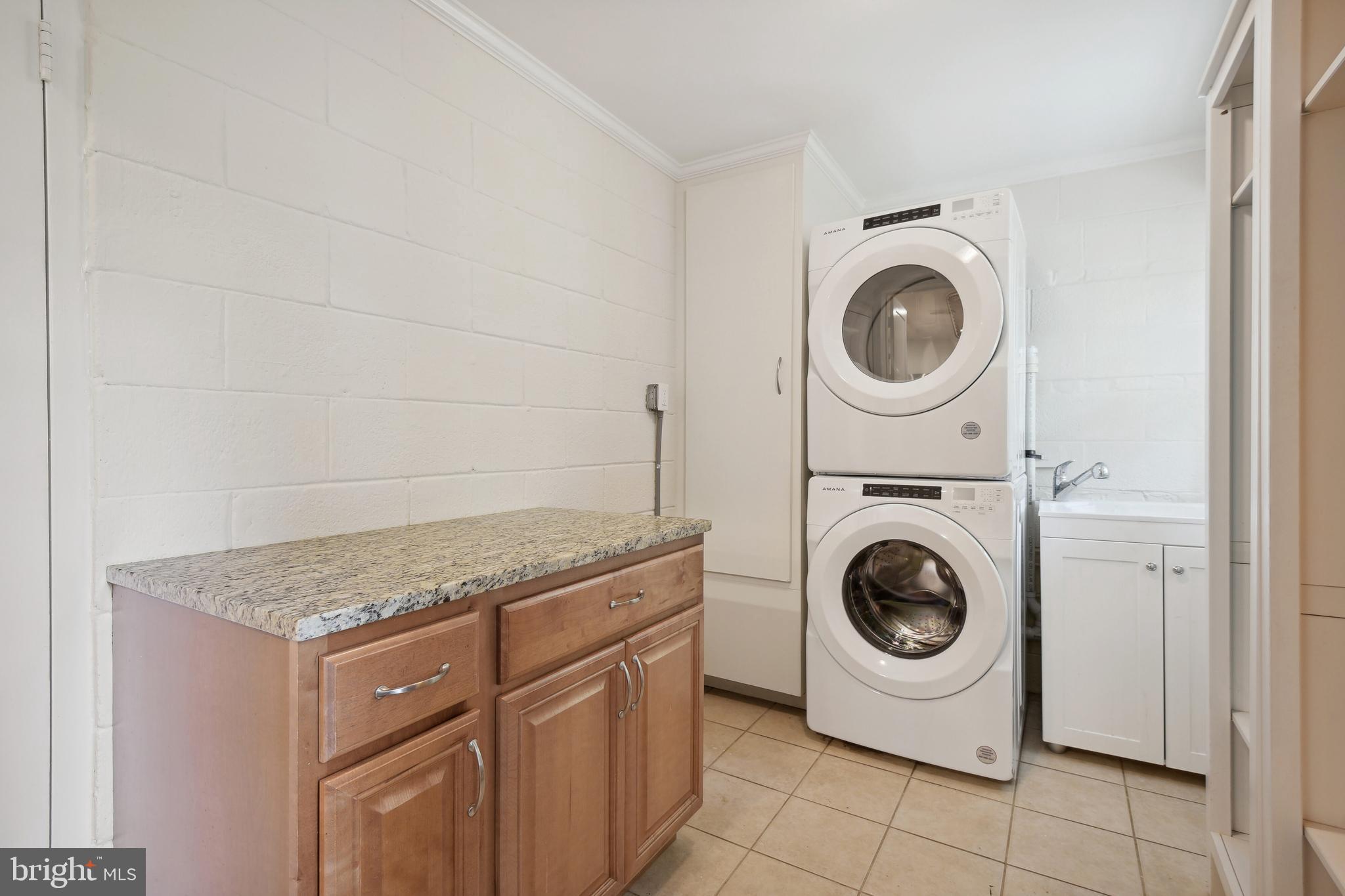 PINEVIEW - Residential