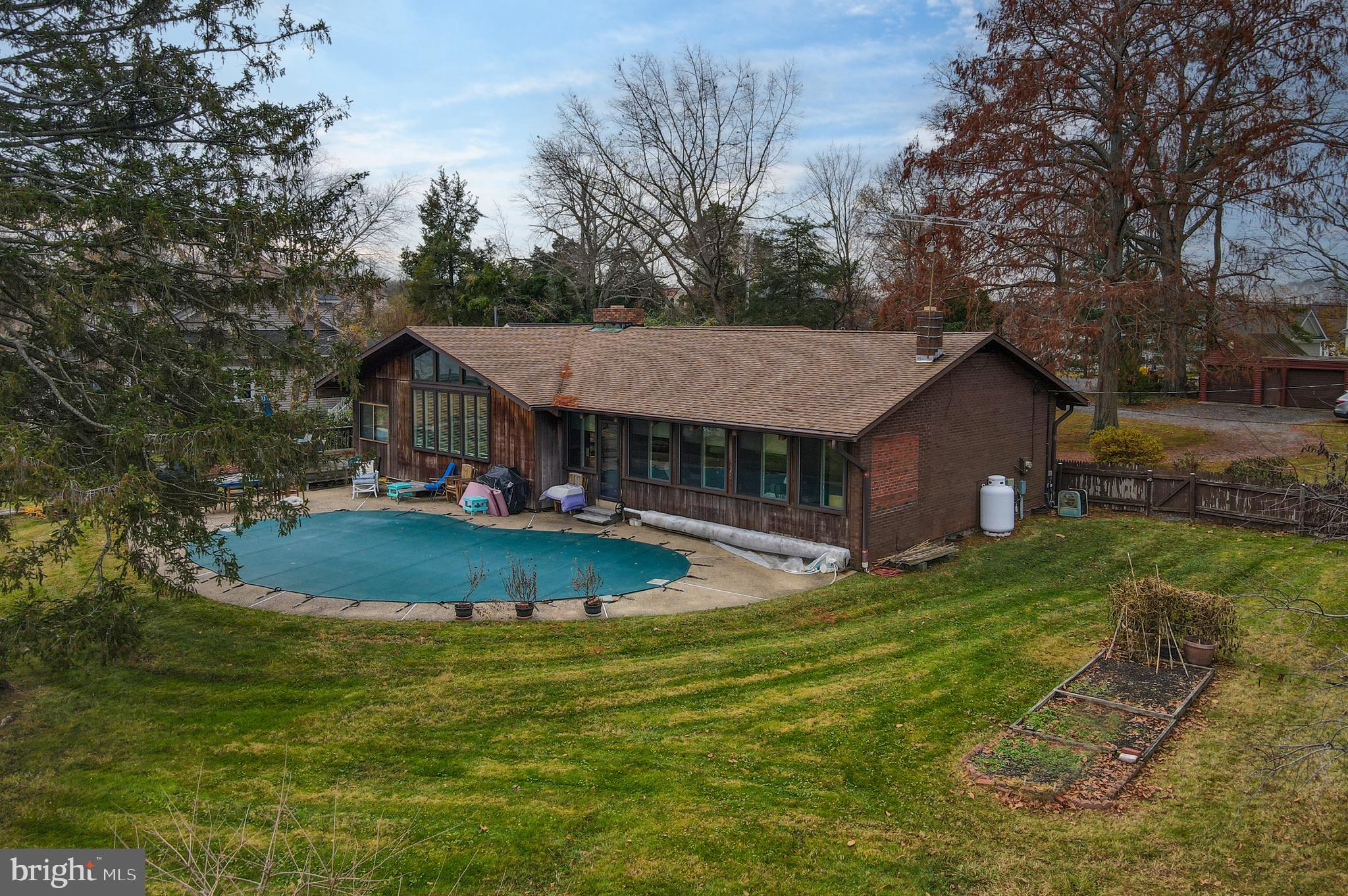 CHALK POINT - Residential