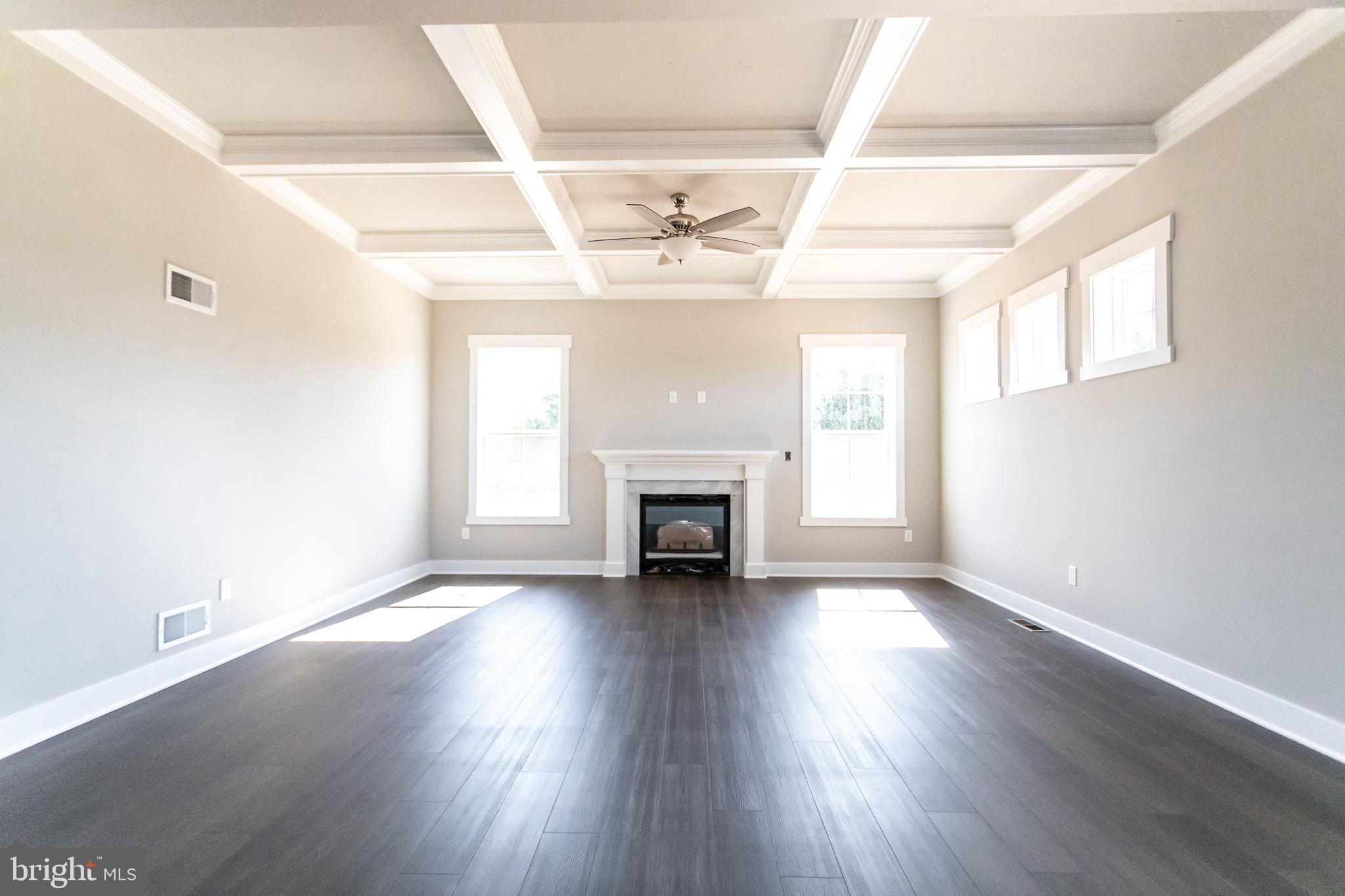 SALEM OVERLOOK - Residential