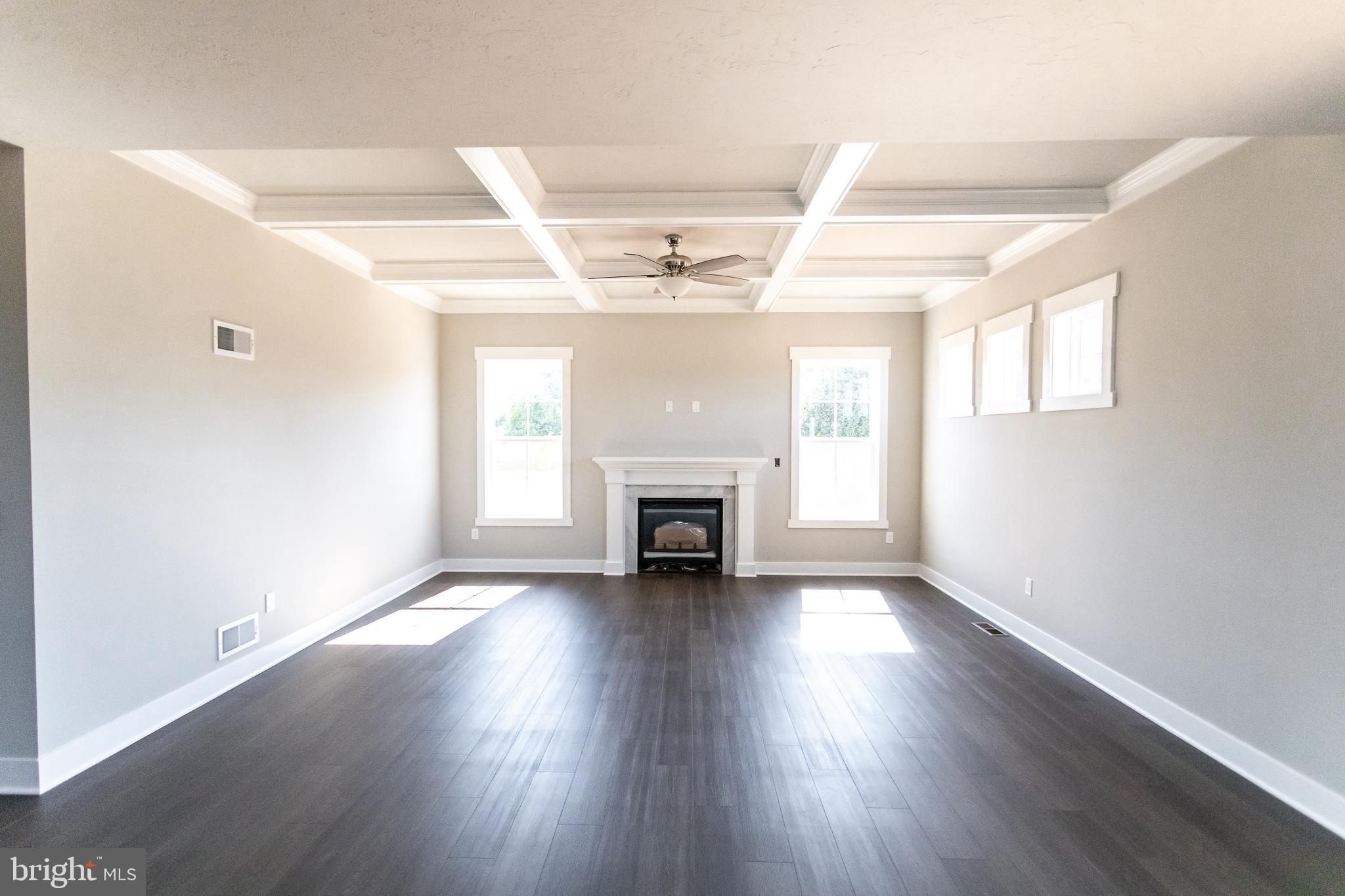 SALEM OVERLOOK - Residential