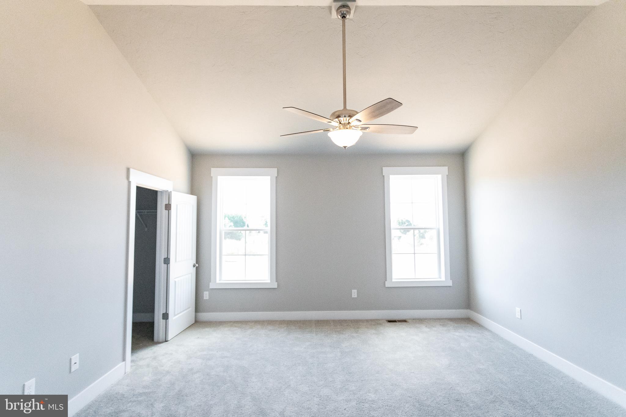 SALEM OVERLOOK - Residential