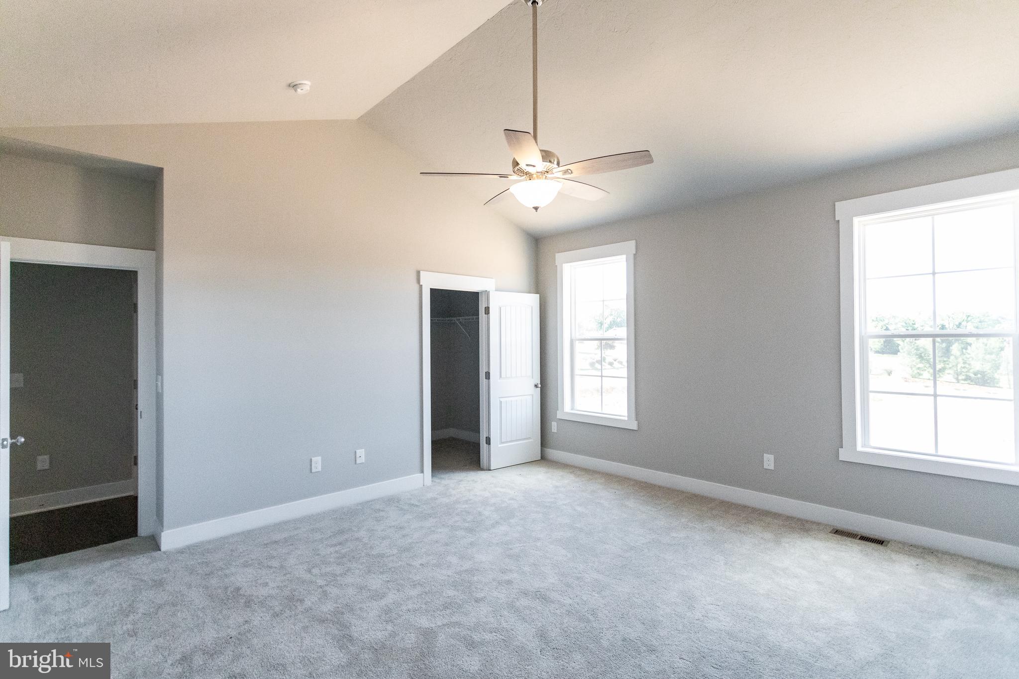 SALEM OVERLOOK - Residential