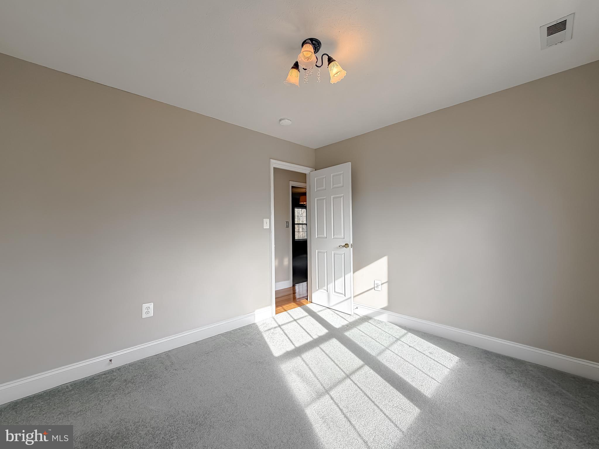 ARROWHEAD - Residential