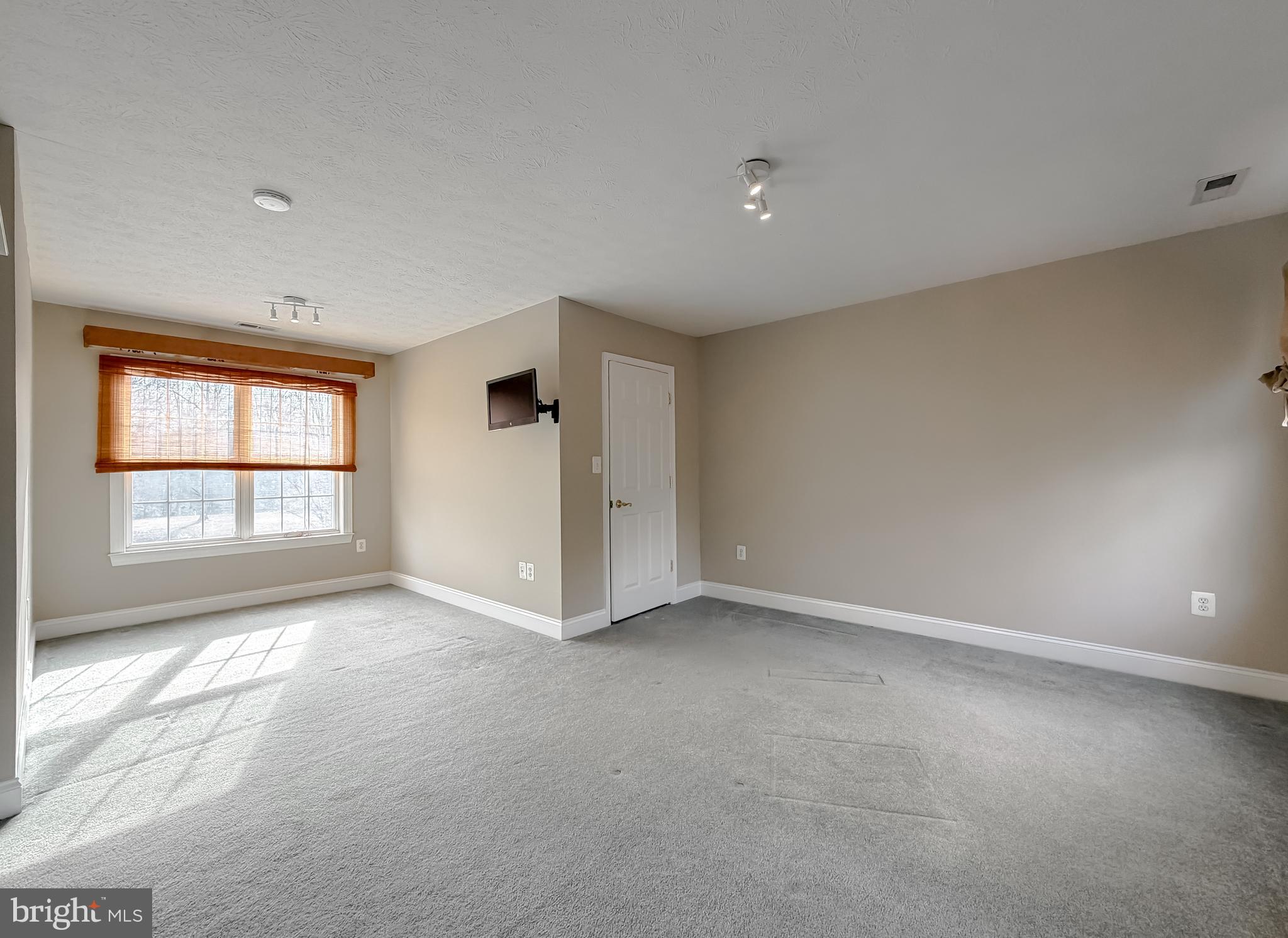 ARROWHEAD - Residential