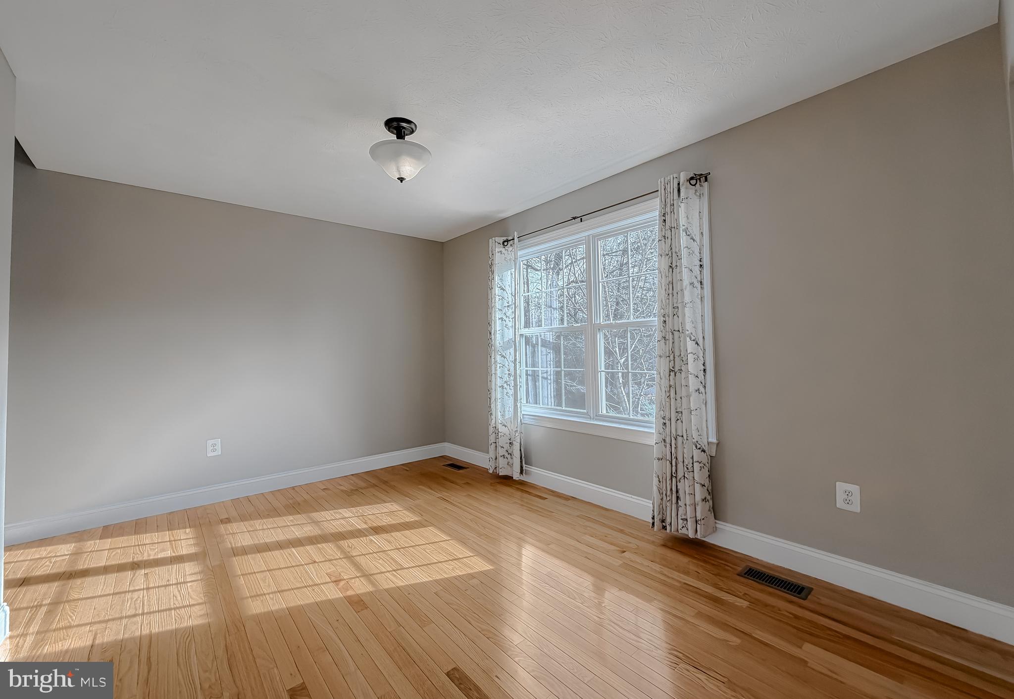 ARROWHEAD - Residential