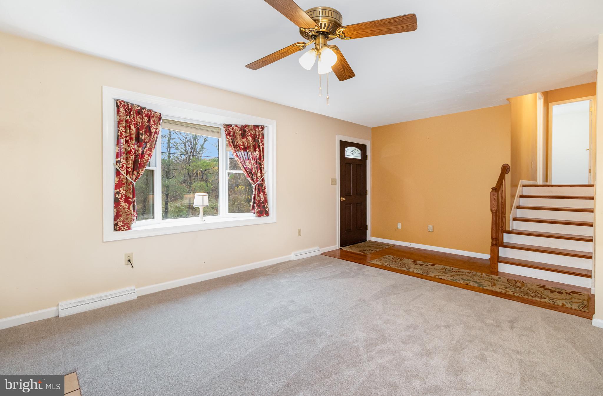 WALNUT GROVE ESTATES - Residential