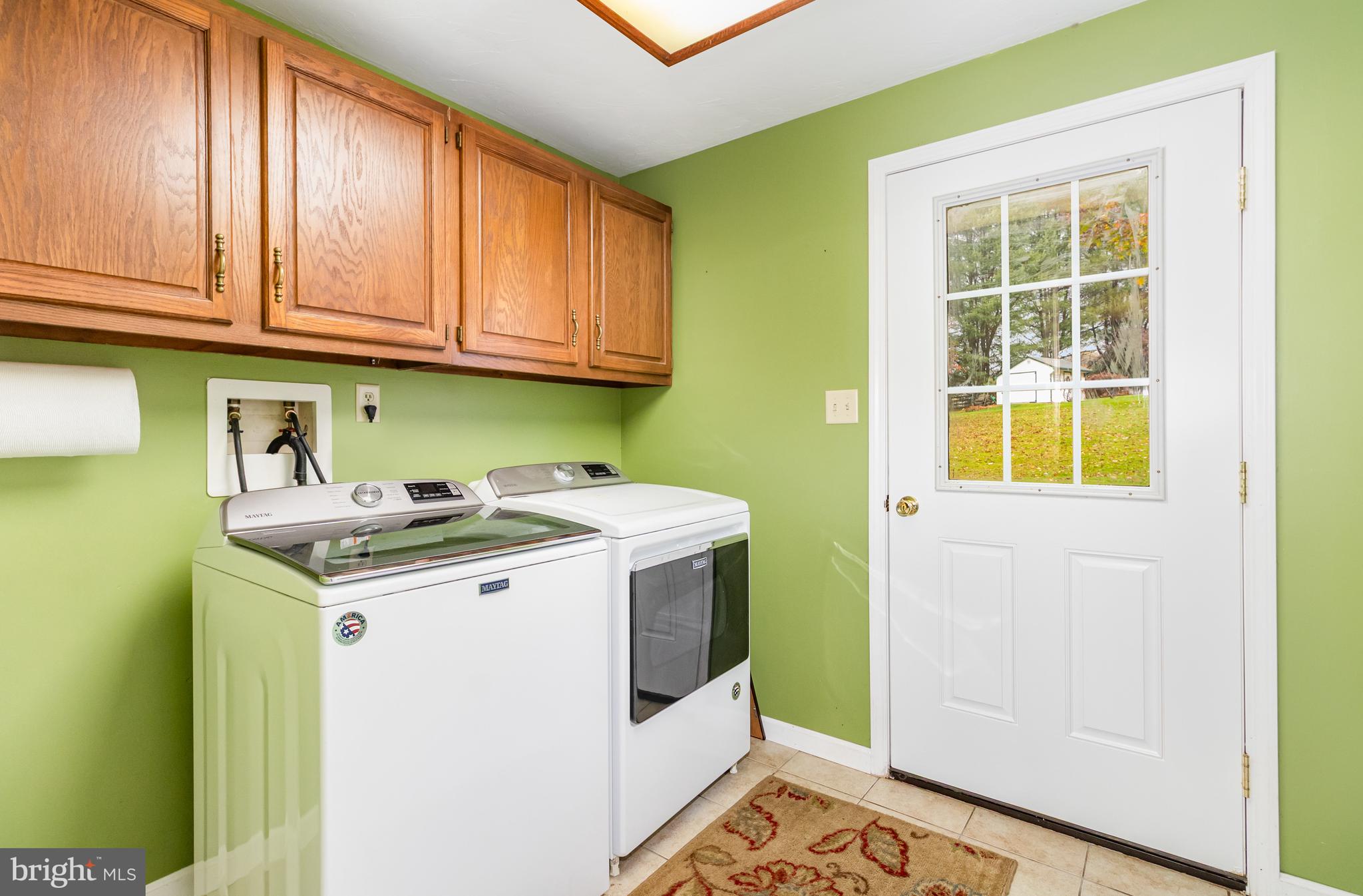 WALNUT GROVE ESTATES - Residential