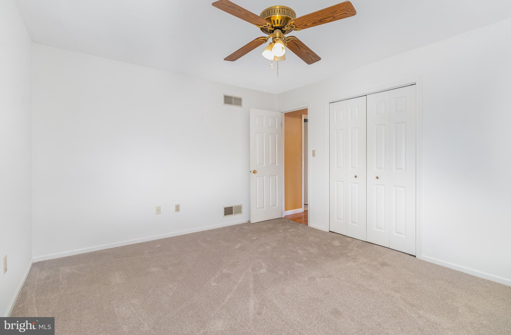 WALNUT GROVE ESTATES - Residential