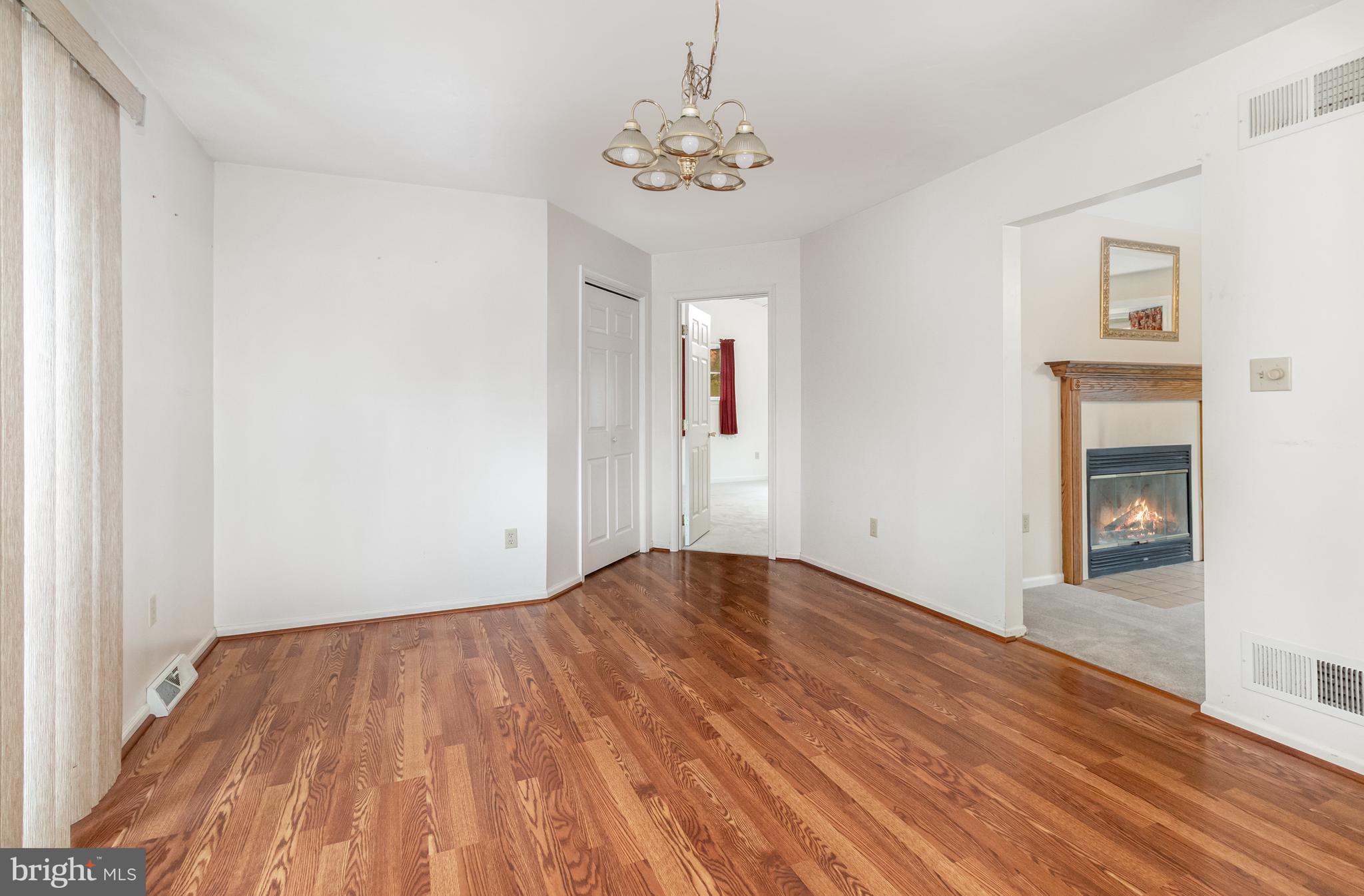 WALNUT GROVE ESTATES - Residential