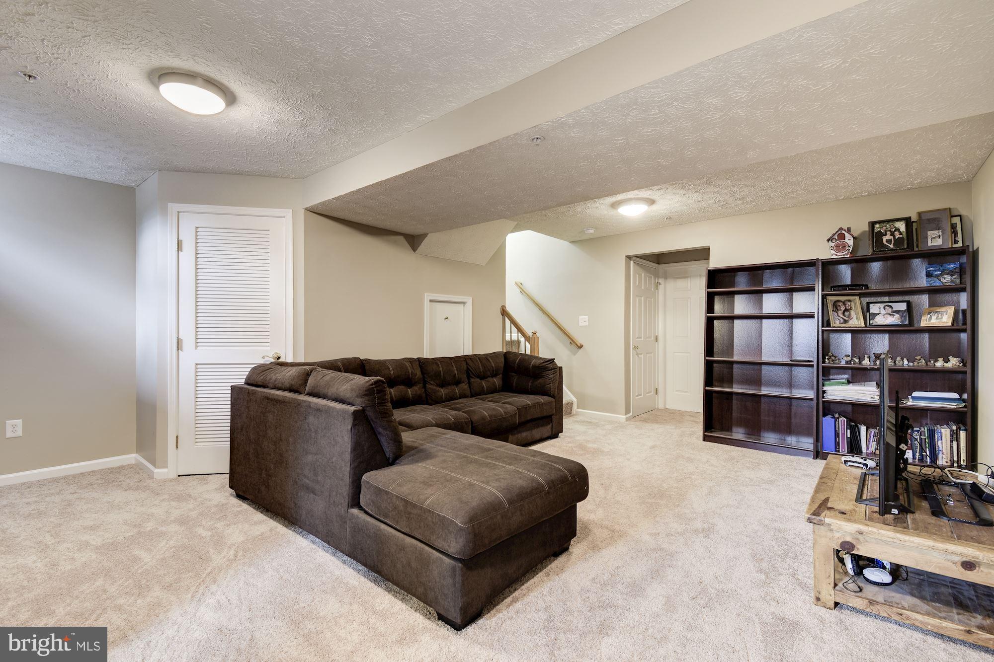 PINEY ORCHARD - Residential