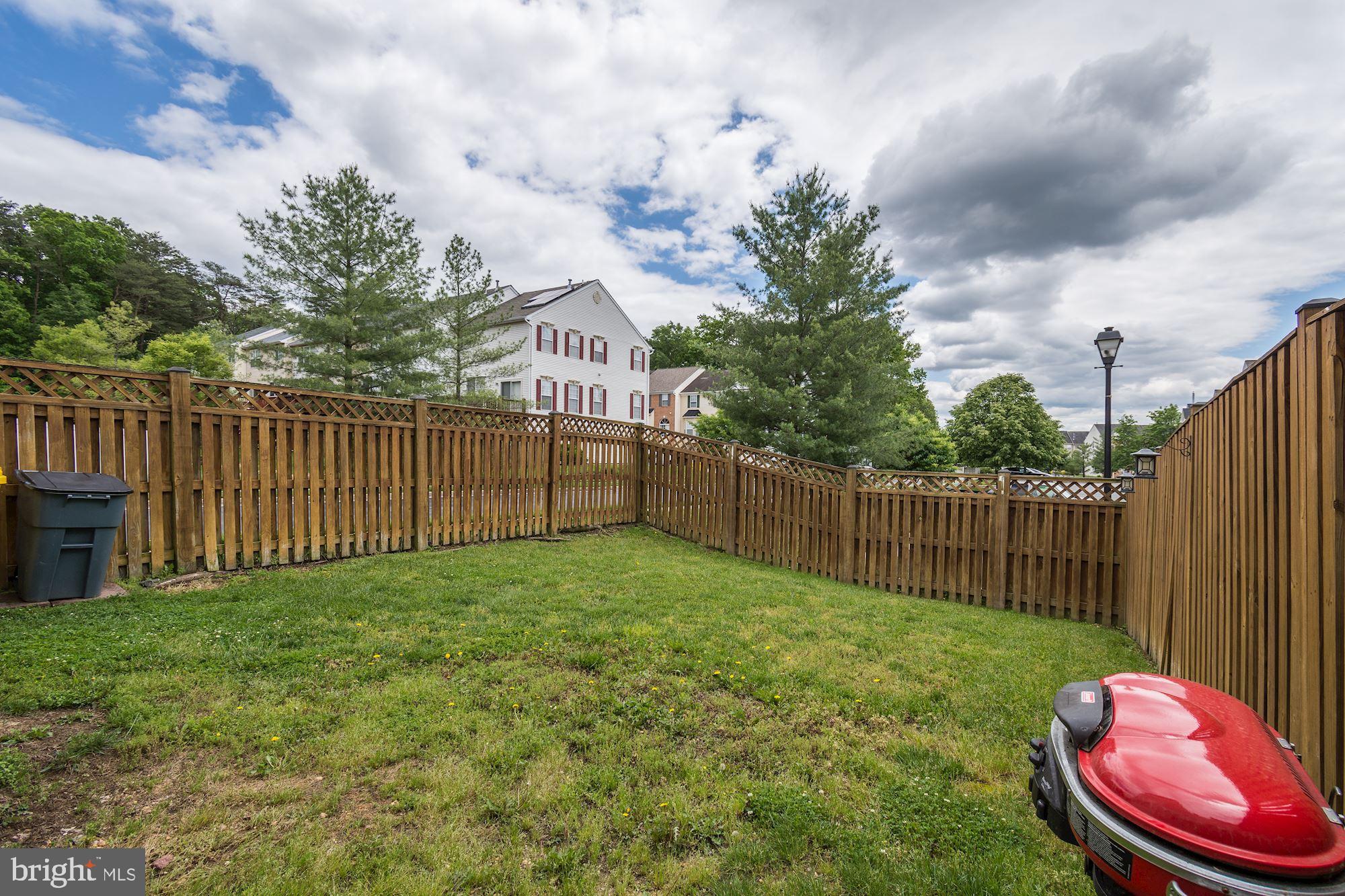 PINEY ORCHARD - Residential