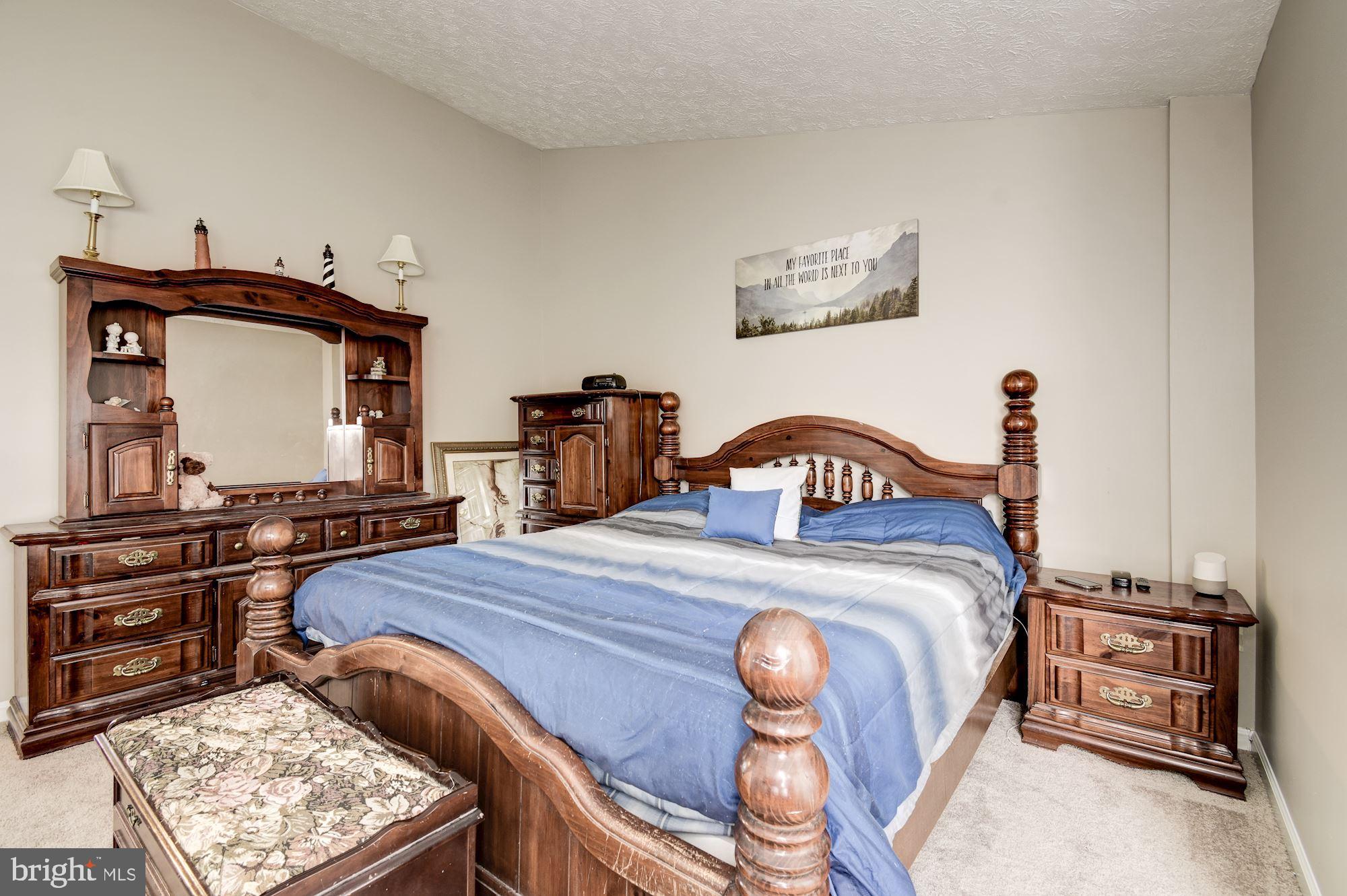 PINEY ORCHARD - Residential