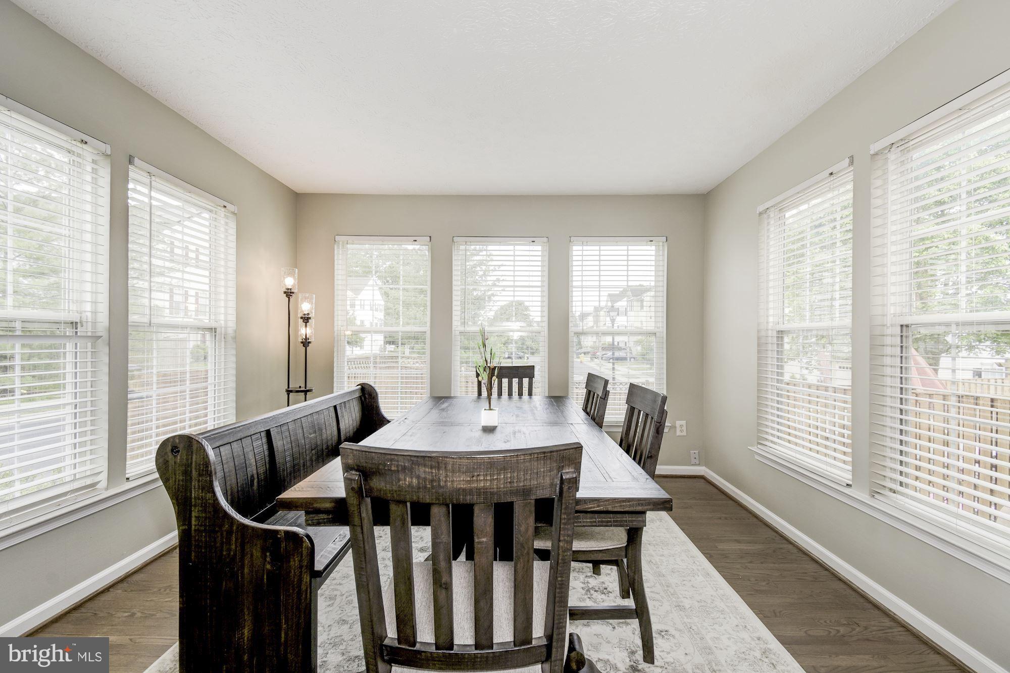 PINEY ORCHARD - Residential