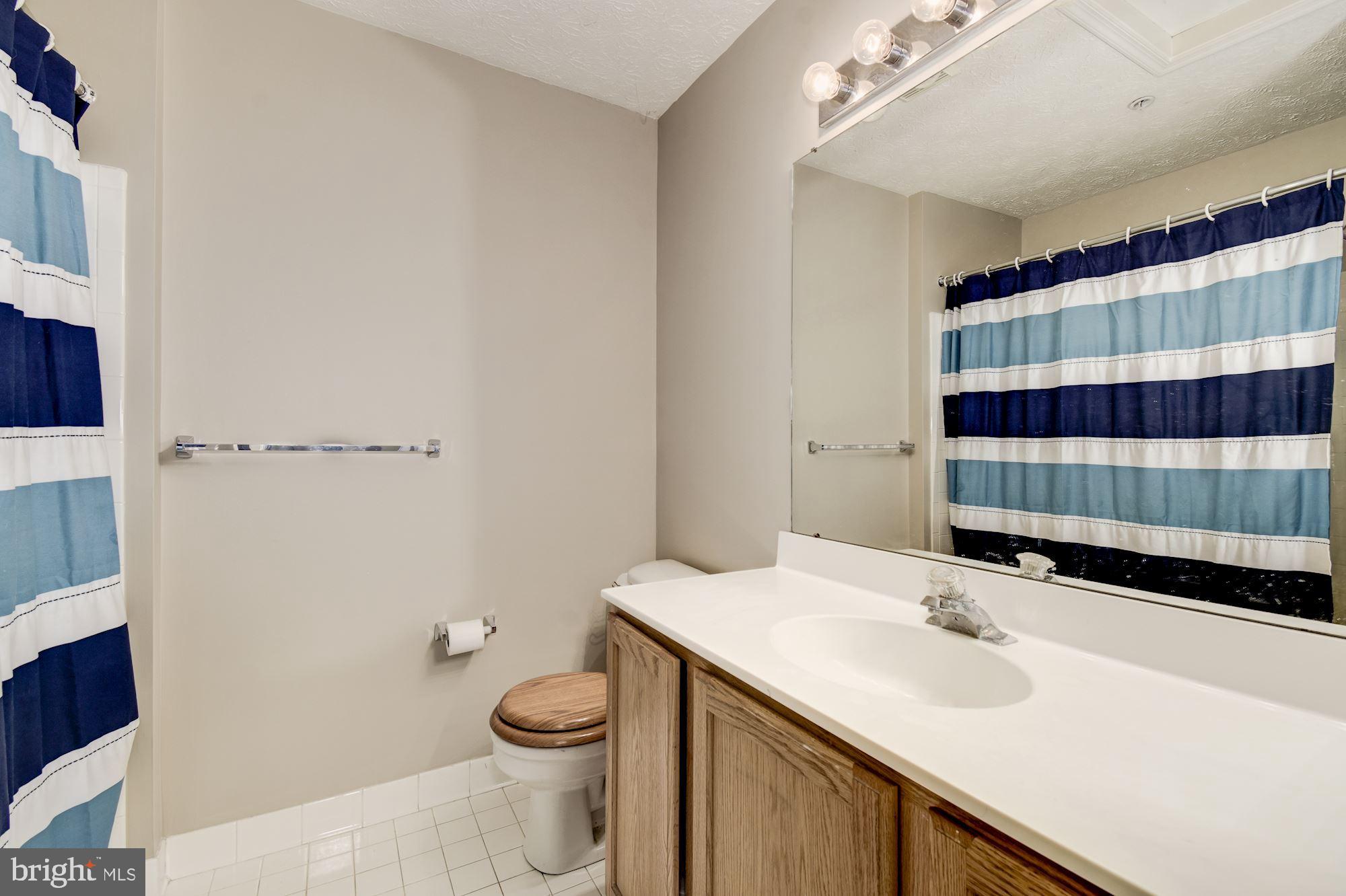 PINEY ORCHARD - Residential