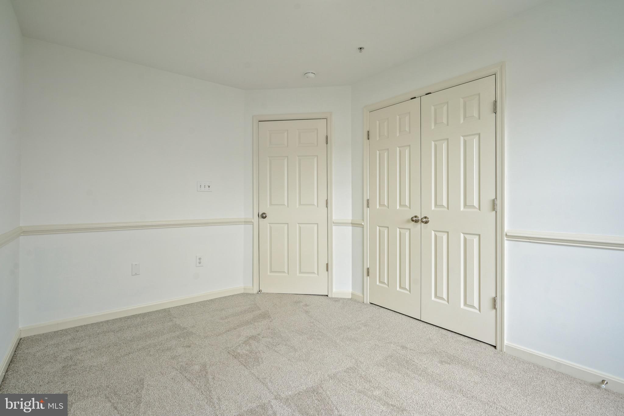 OLD TOWN GREENS - Residential