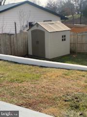 STERLING - Residential Lease