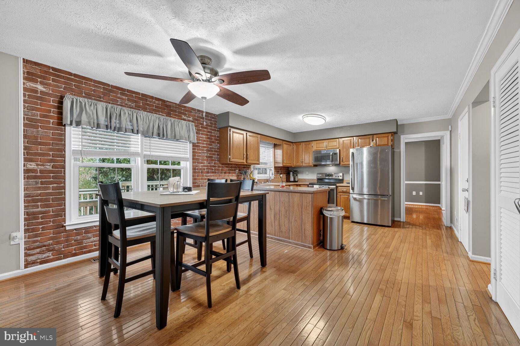 MONTCLAIR - Residential