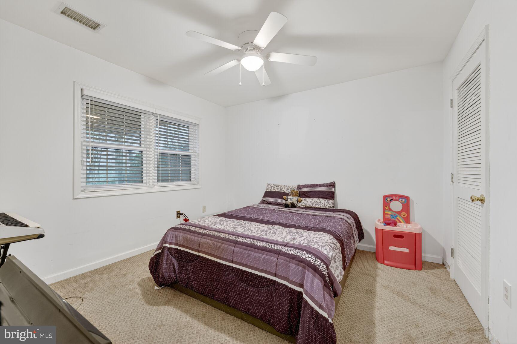 MONTCLAIR - Residential