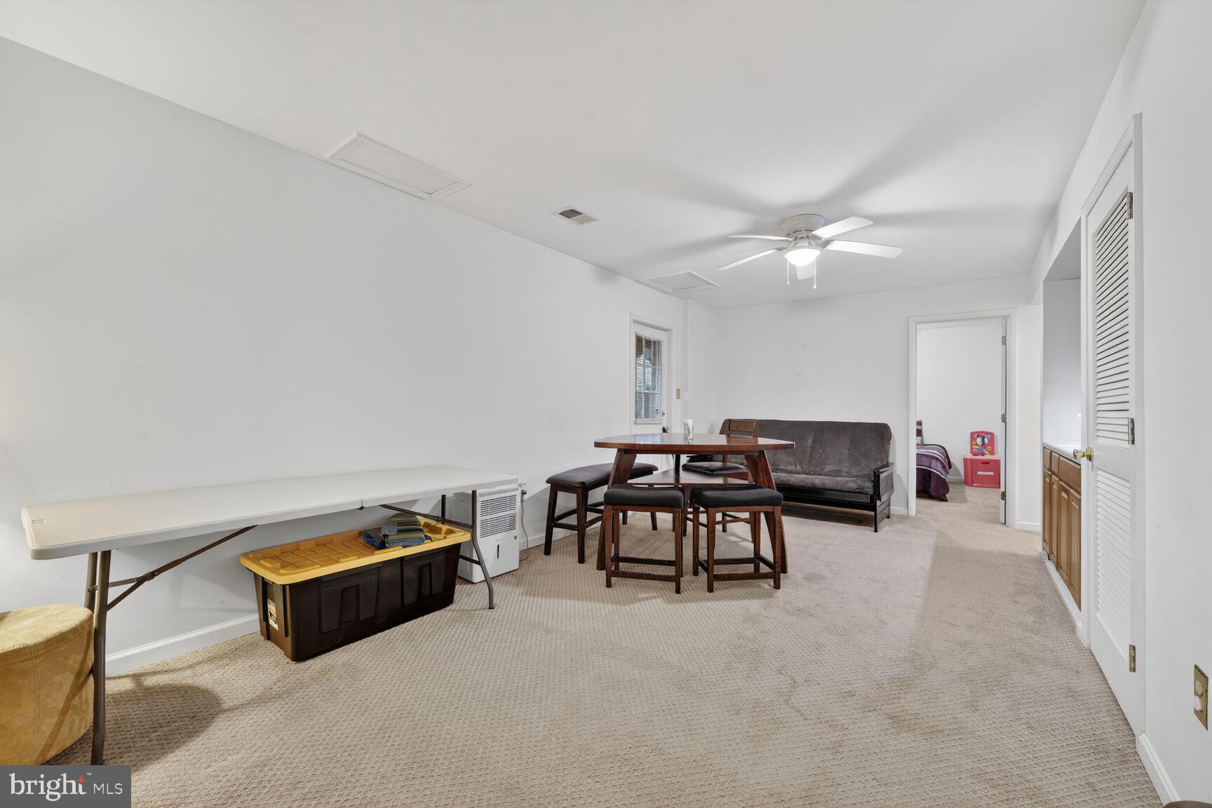 MONTCLAIR - Residential