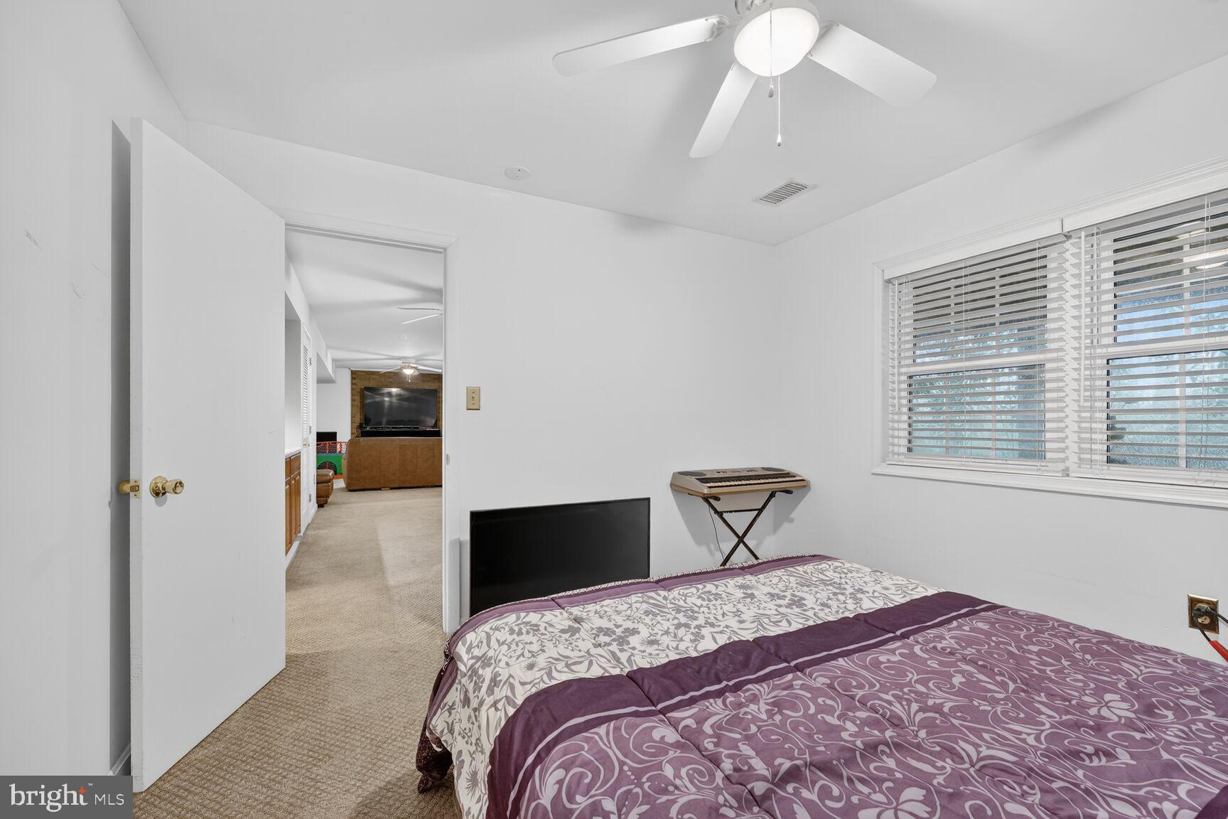 MONTCLAIR - Residential