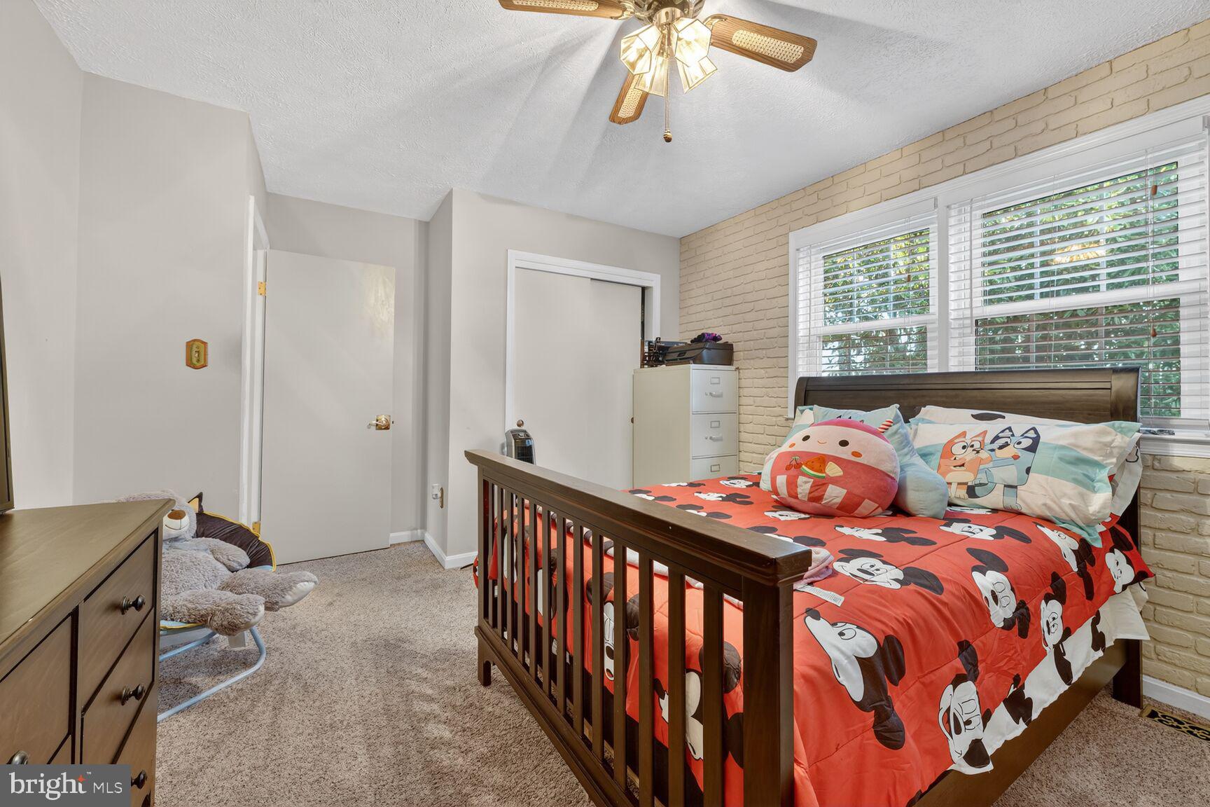 MONTCLAIR - Residential