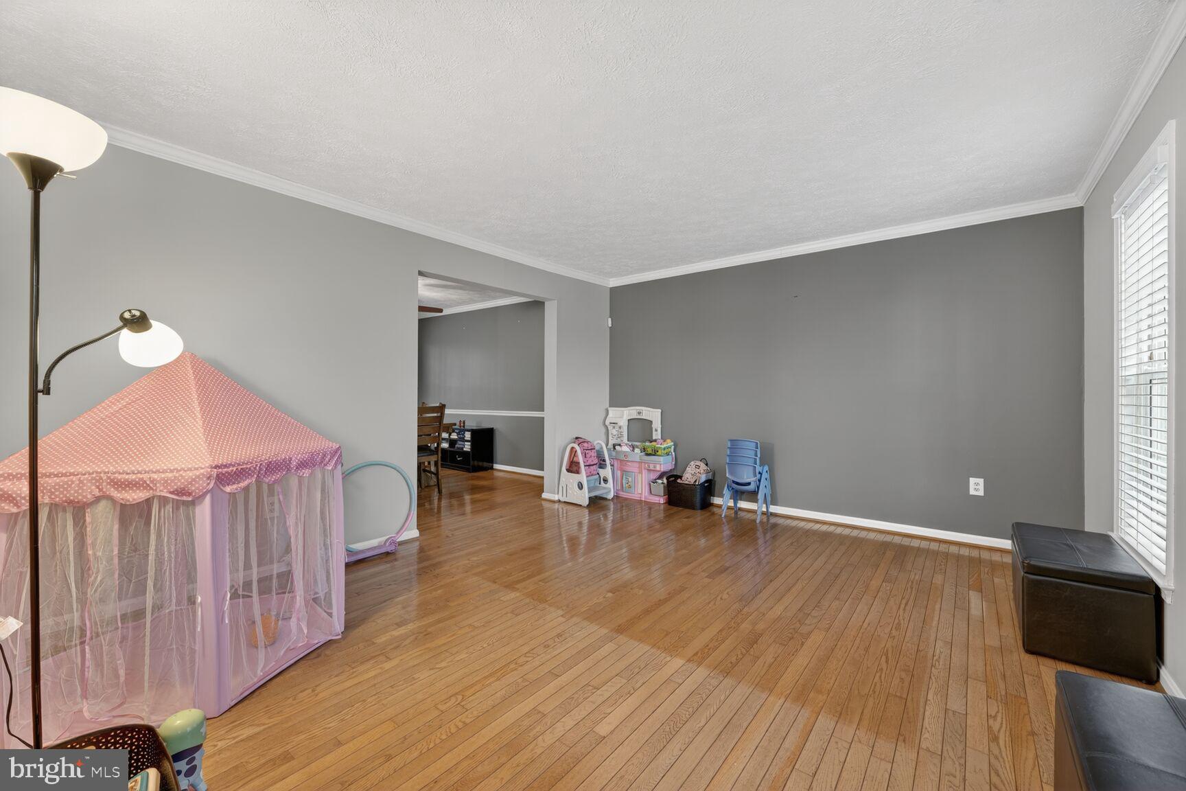 16219 SUNNY KNOLL DRIVE