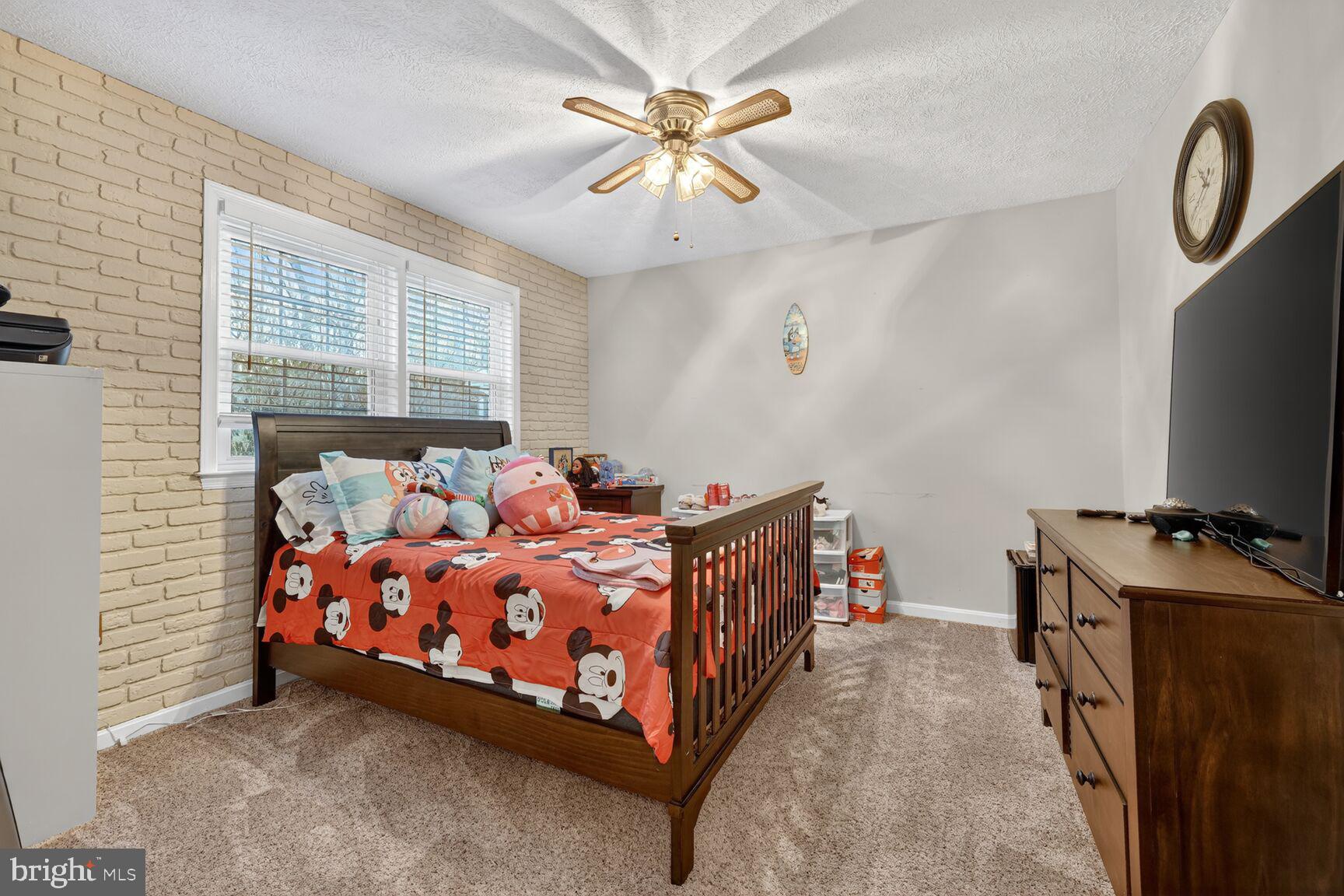 MONTCLAIR - Residential