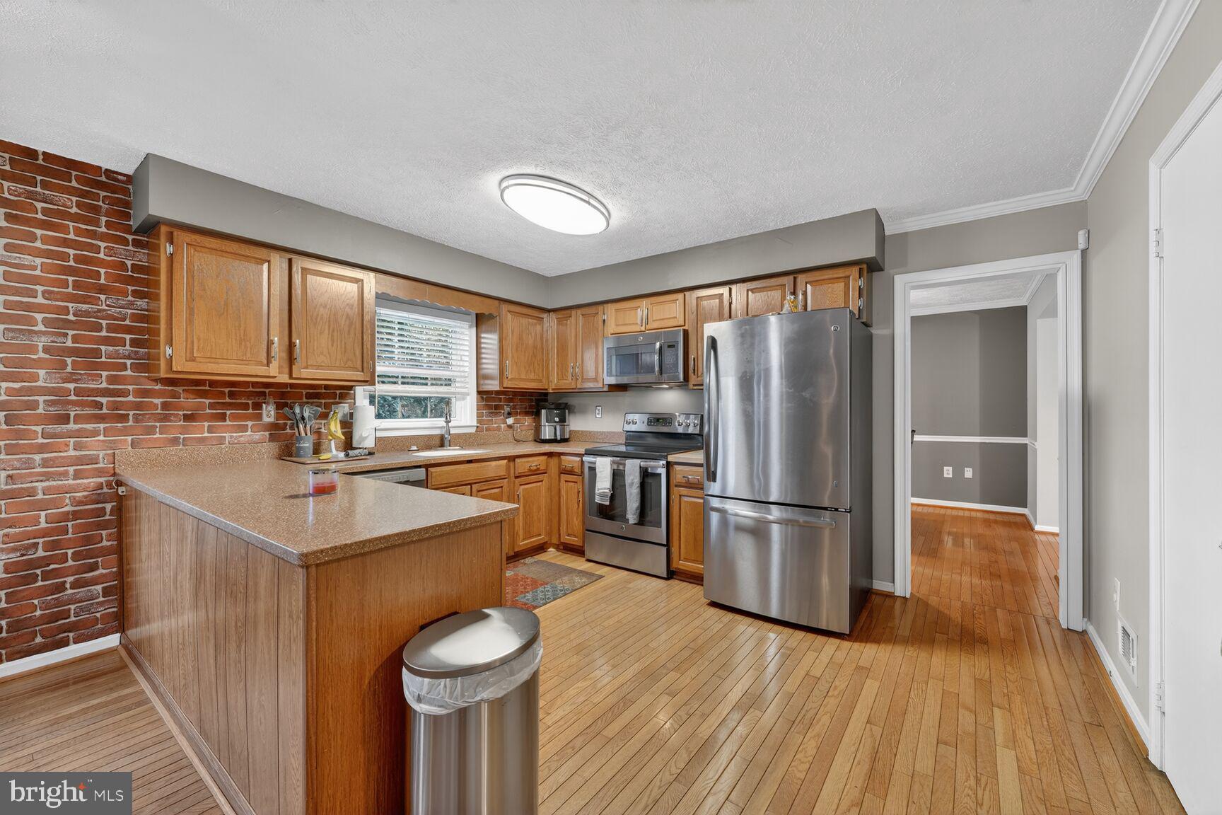 MONTCLAIR - Residential