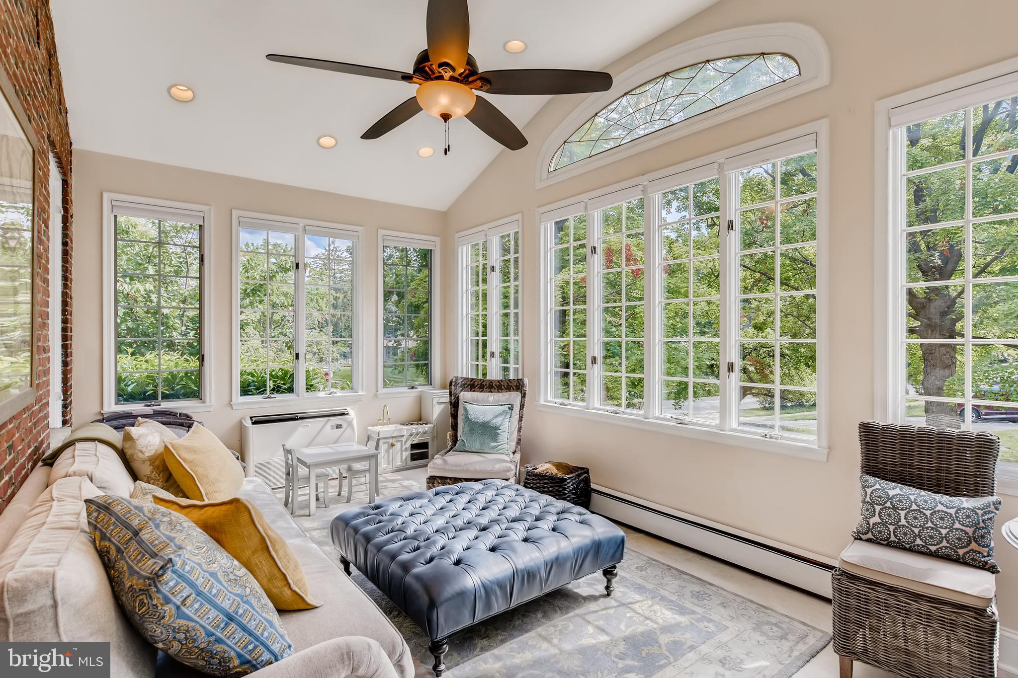 GUILFORD - Residential