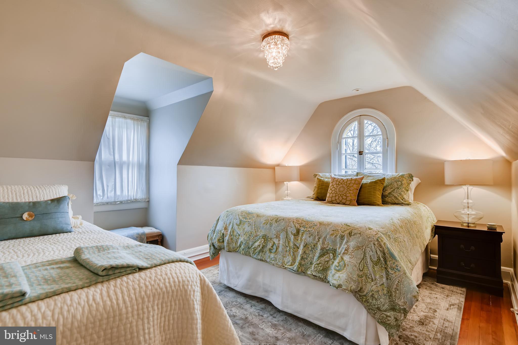 GUILFORD - Residential