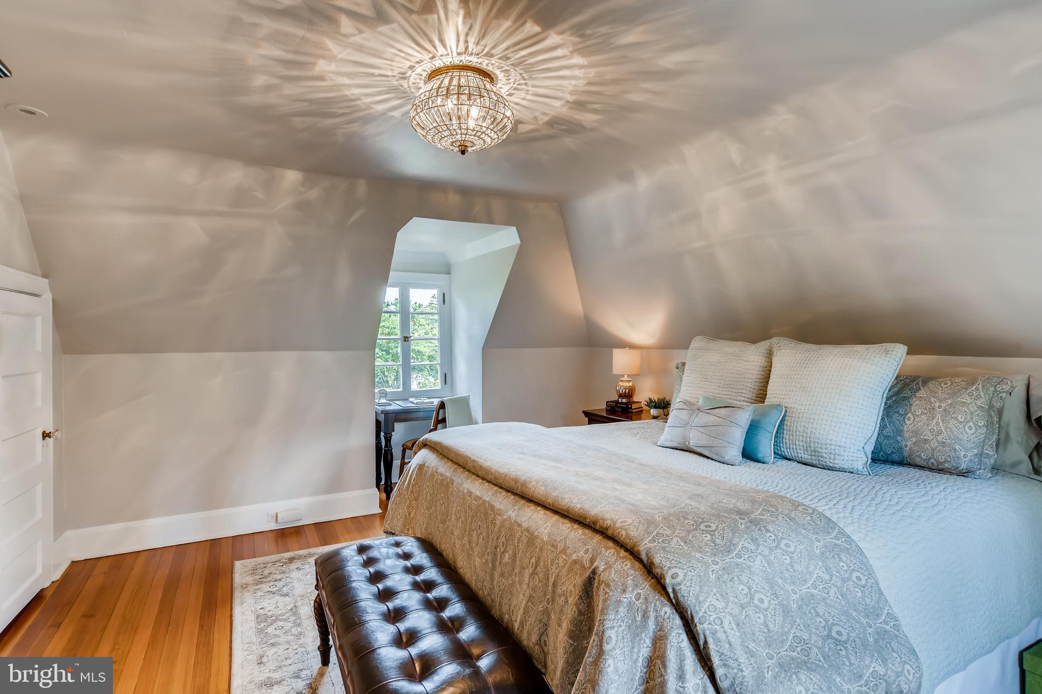 GUILFORD - Residential