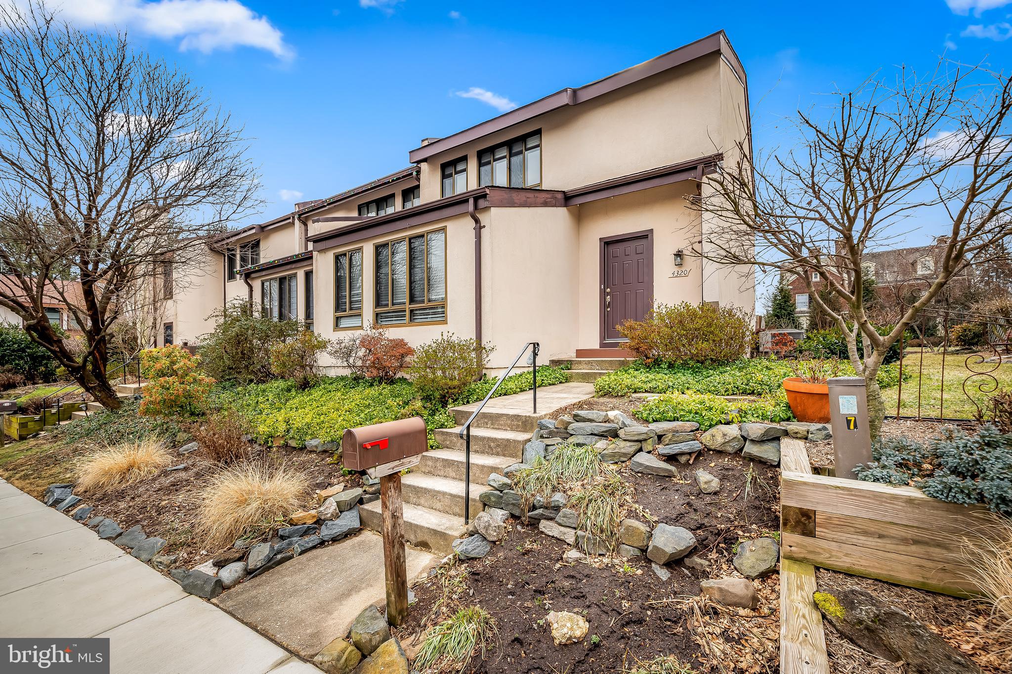 4320 ROLAND SPRING DRIVE