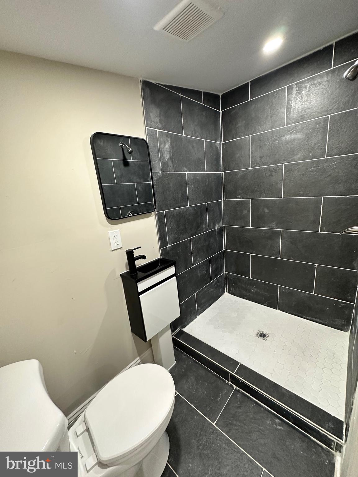 FRANKFORD - Residential