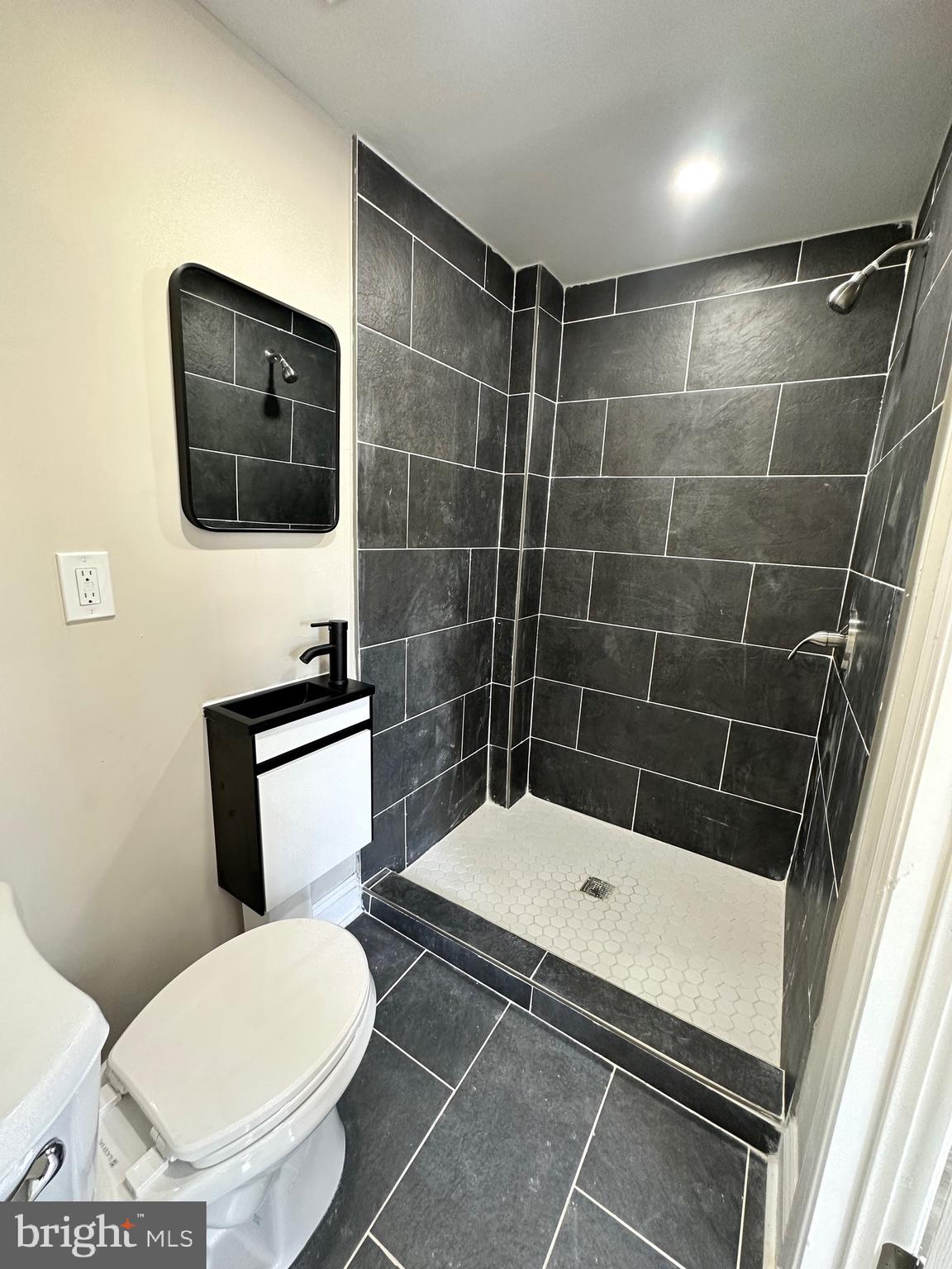 FRANKFORD - Residential