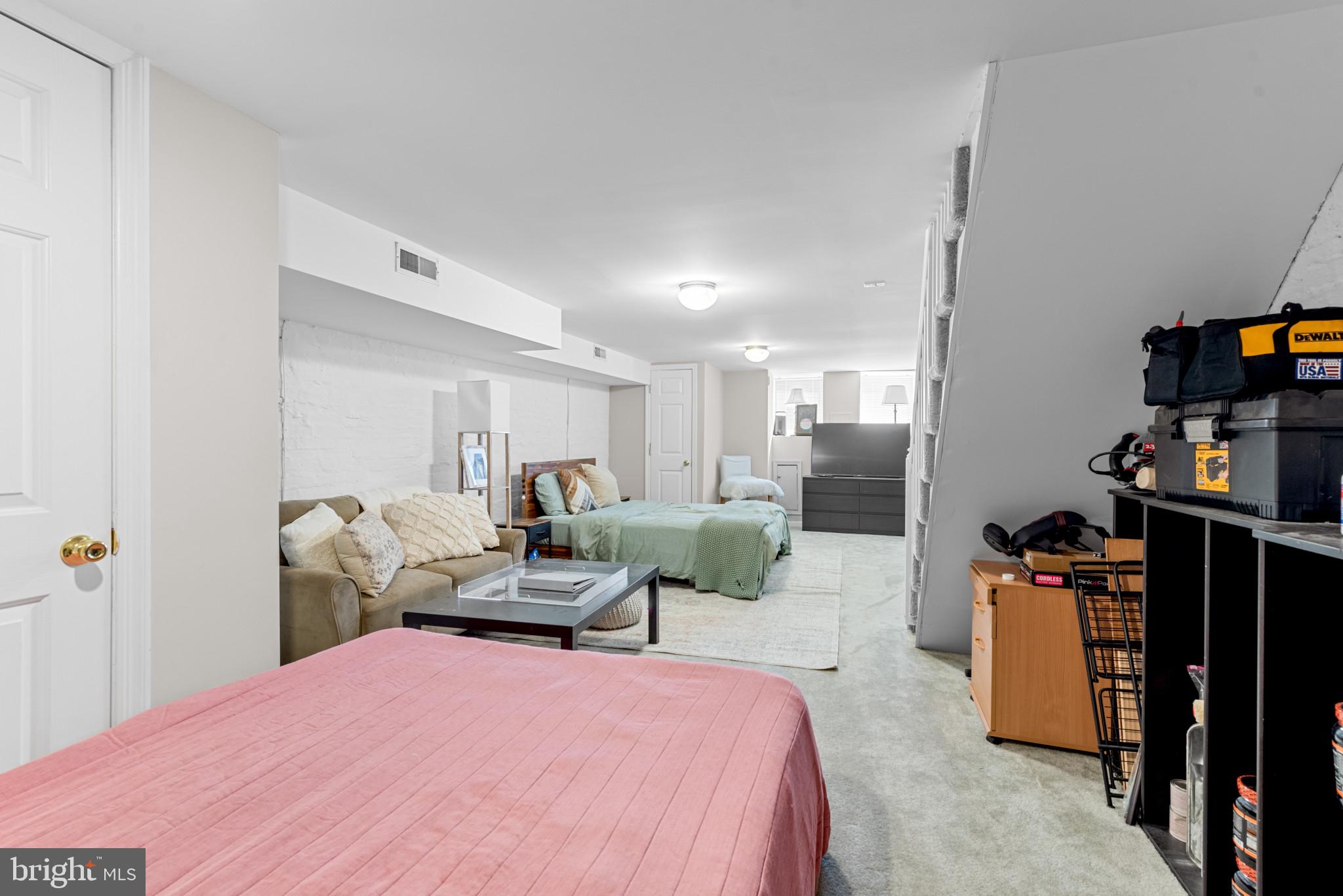 PATTERSON PARK - Residential Lease